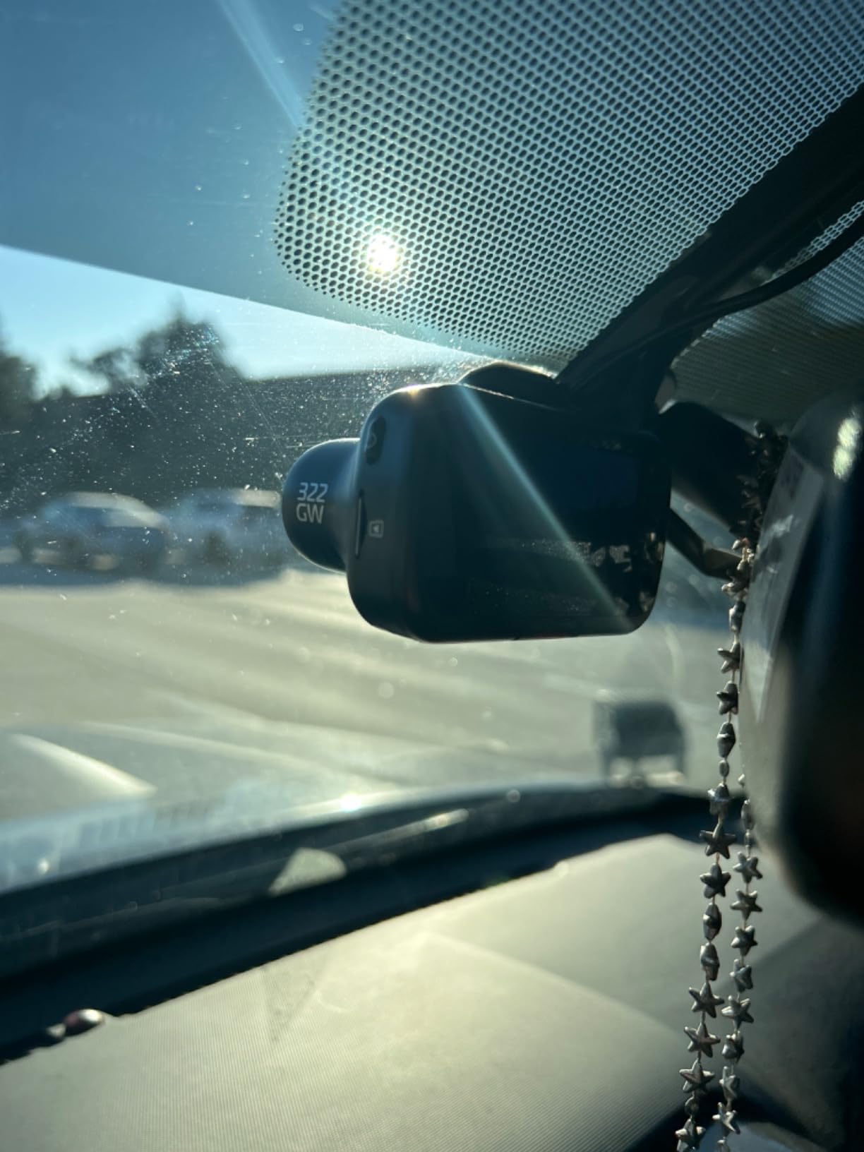 Nextbase 122 Dash Cam Small Full 720p/30fps HD Recording in Car DVR Camera- 120° 5 Lane Wide Viewing Angle- Polarising Filter Compatible- Intelligent Parking Mode- G-Sensor Motion Detection- dashcam customer photo 2
