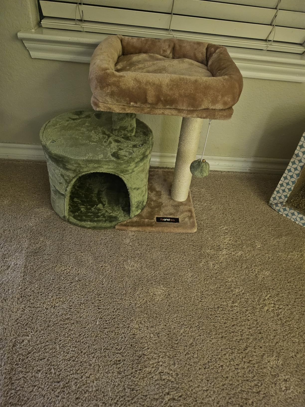 Feandrea Cat Tree, Small Cat Tower with Sisal Scratching Post, Plush Condo with Padded Perch, for Small Spaces, Kittens, Smoky Gray UPCT50G customer photo 1