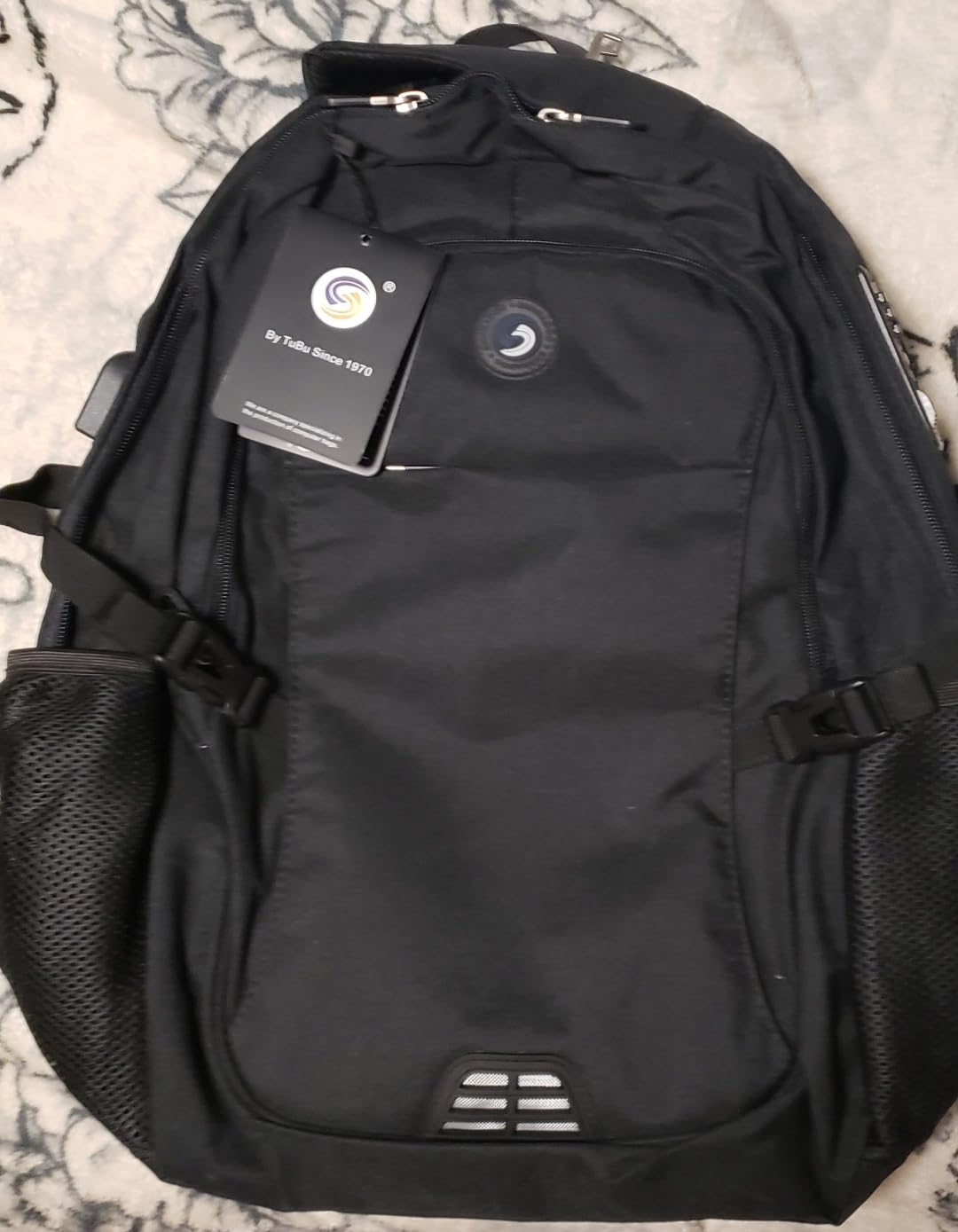 SHRRADOO Anti Theft Laptop Backpack Travel Backpacks with Combination Lock for Women Men High School College Backpack Computer Bag Fits 17 Inch Laptop,Black customer photo 1
