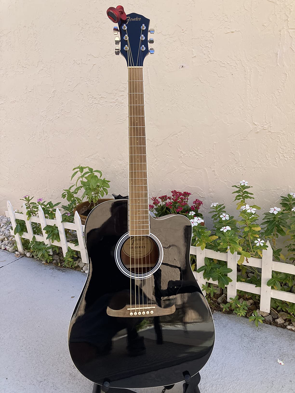 Fender FA-125CE Dreadnought Cutaway Acoustic-Electric Guitar - Sunburst Bundle with Gig Bag, Strap, Strings, Picks, and Austin Bazaar Instructional DVD customer photo 2