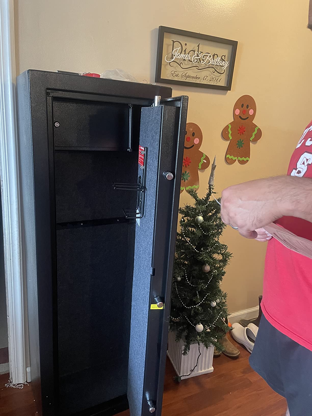 Barska Digital Keypad DOJ Certified Gun Safe - Quick Access Anti-Pry Rifle, Shotgun & Pistol Storage with Silent Mode & Removable Shelf customer photo 2