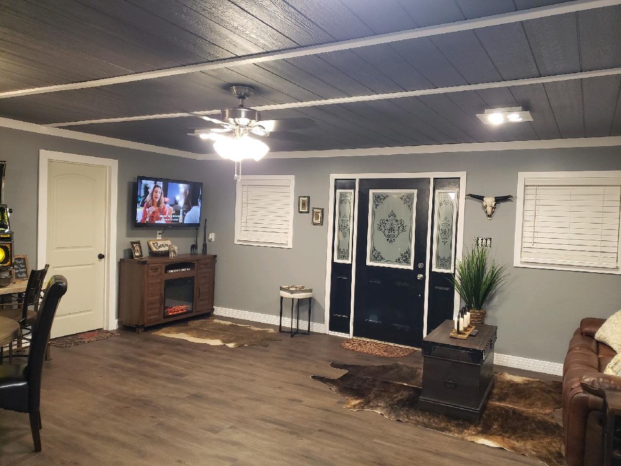 Tomtom Cowhides Brindle Dark Cowhide Rug 100% Natural Leather Rugs 7' x 6' customer photo 2