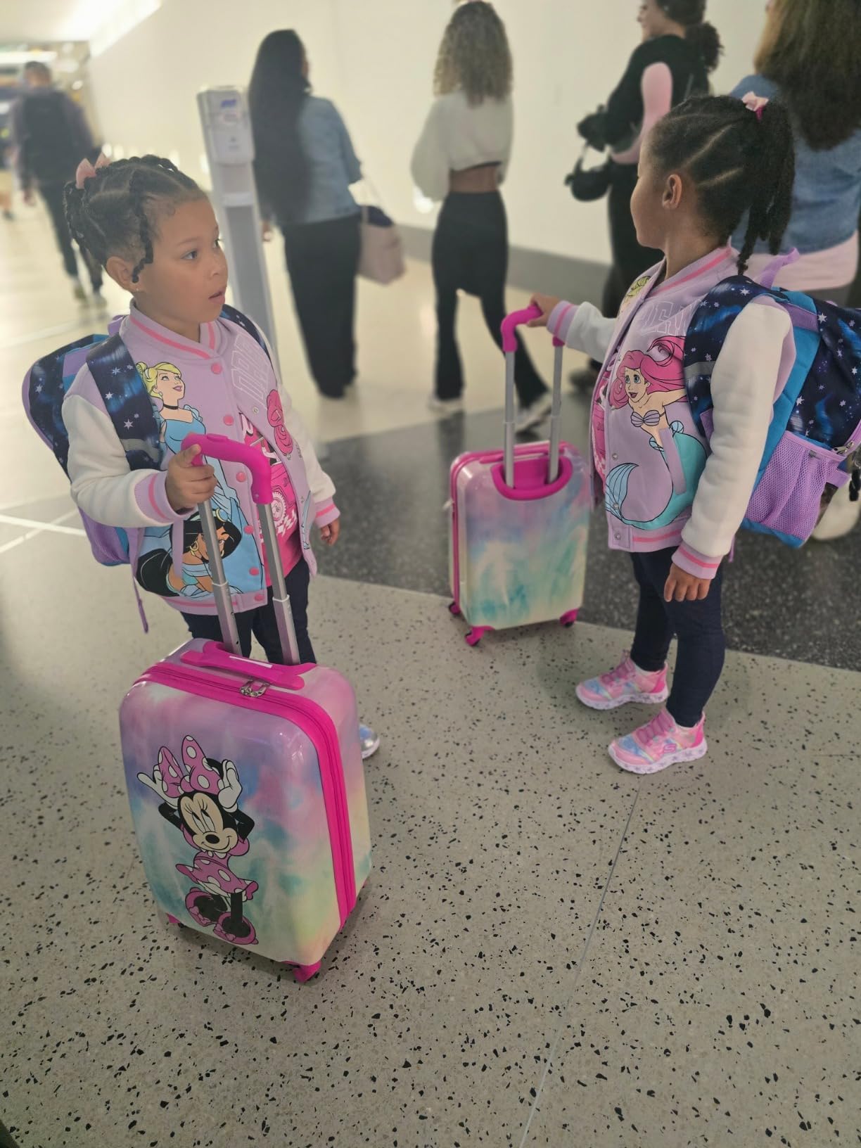 Disney Minnie Mouse Kids Suitcase for Girls | 21
