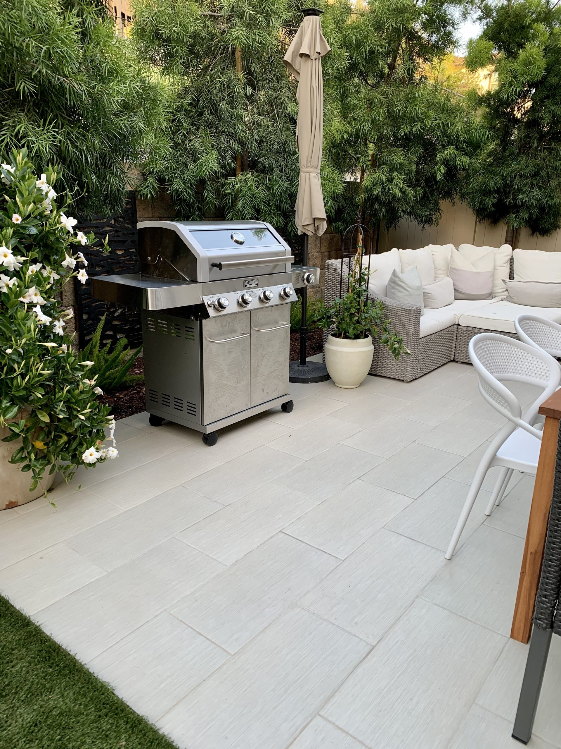 Monument Grills Larger Convertible 4 Burner Natural Gas Grill Stainless Steel Cabinet Style Propane Grills, LED Controls, Side Burner (Without Conversion Kit) customer photo 1
