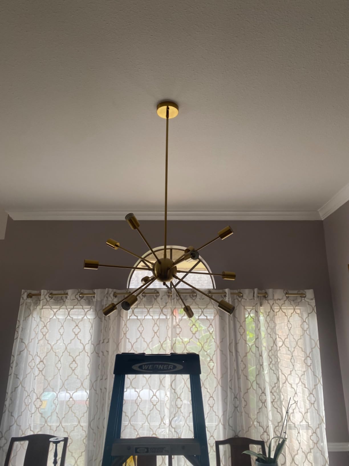 LynPon Brushed Nickel Sputnik Chandelier, 12 Lights Plating Silver Chandeliers Sputnik Light Fixture Modern Ceiling Light Mid Century Lighting for Dining Room Living Room Kitchen Foyer Bedroom customer photo 1
