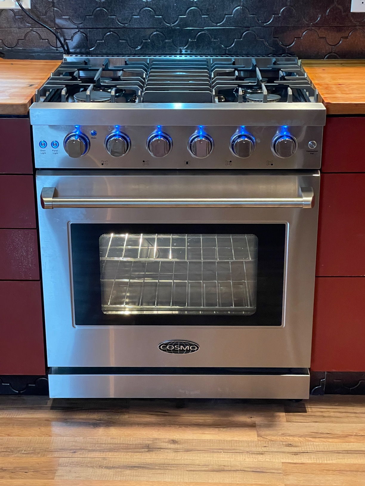 Cosmo COS-EPGR304 30 in. Haven 4.8 cu. ft. 5 Burner Gas Range, Convection, Stainless Steel customer photo 2