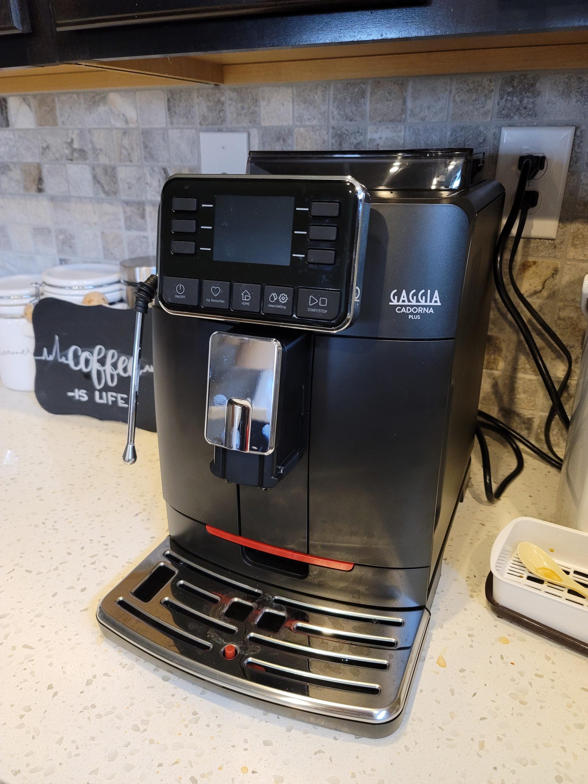 Gaggia Cadorna Barista Plus Super-Automatic Espresso Machine, Black customer photo 1