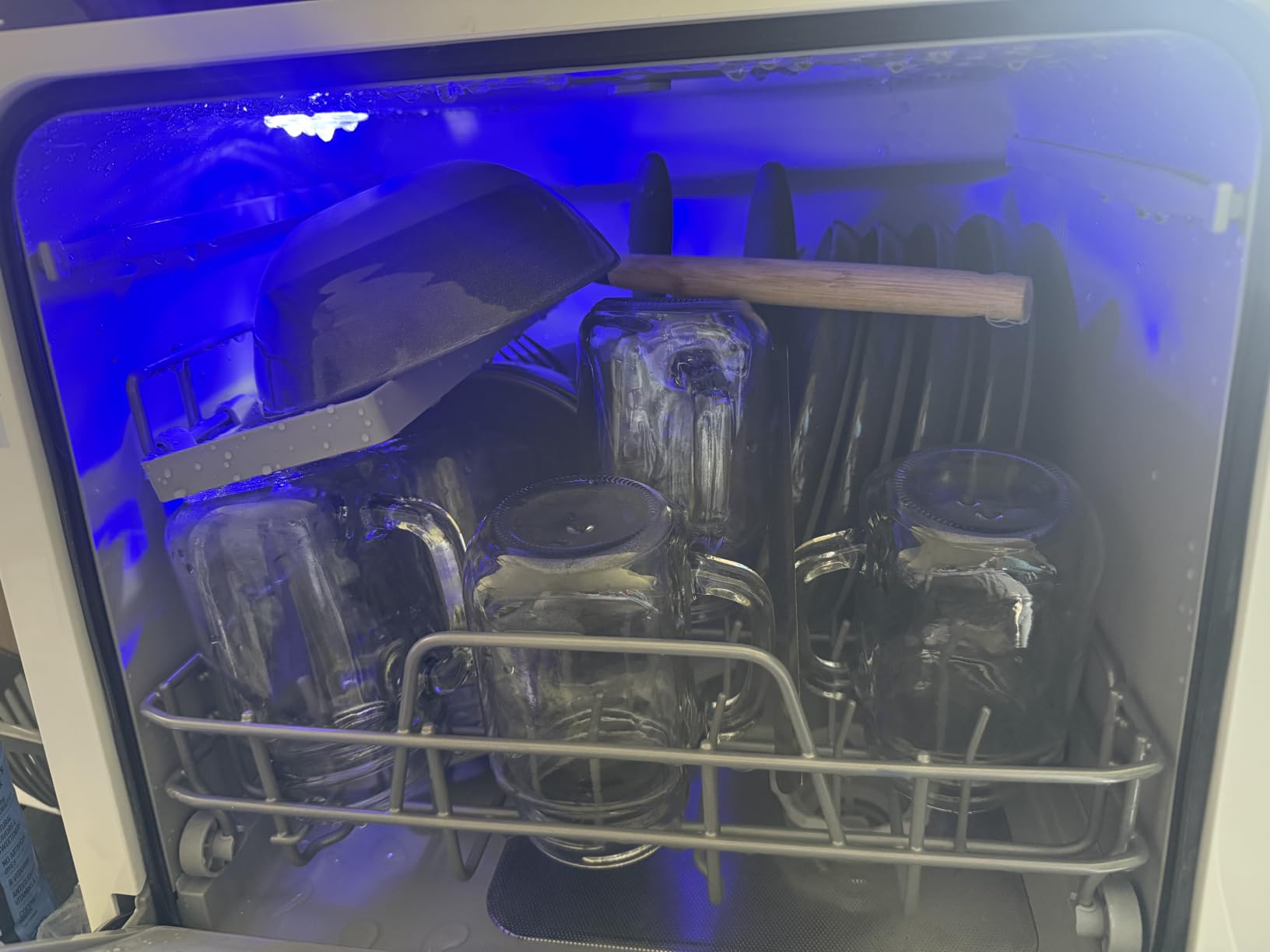 NOVETE Portable Countertop Dishwashers, Compact Dishwashers with 5L Built-in Water Tank & Inlet Hose, 5 Washing Programs, Baby Care, Air-Dry Function and LED Light for Small Apartments customer photo 1