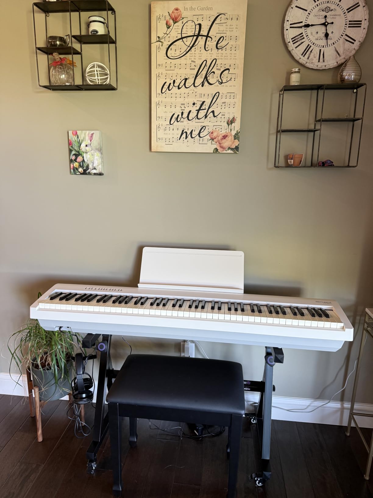 Roland FP-60X | Pro Performance 88-Note Digital Piano | Built-In Powerful Amplifier & Custom Stereo Speakers | Onboard Sound Customization | Curated Tones & FX | Bluetooth & MIDI Connectivity | Black customer photo 1