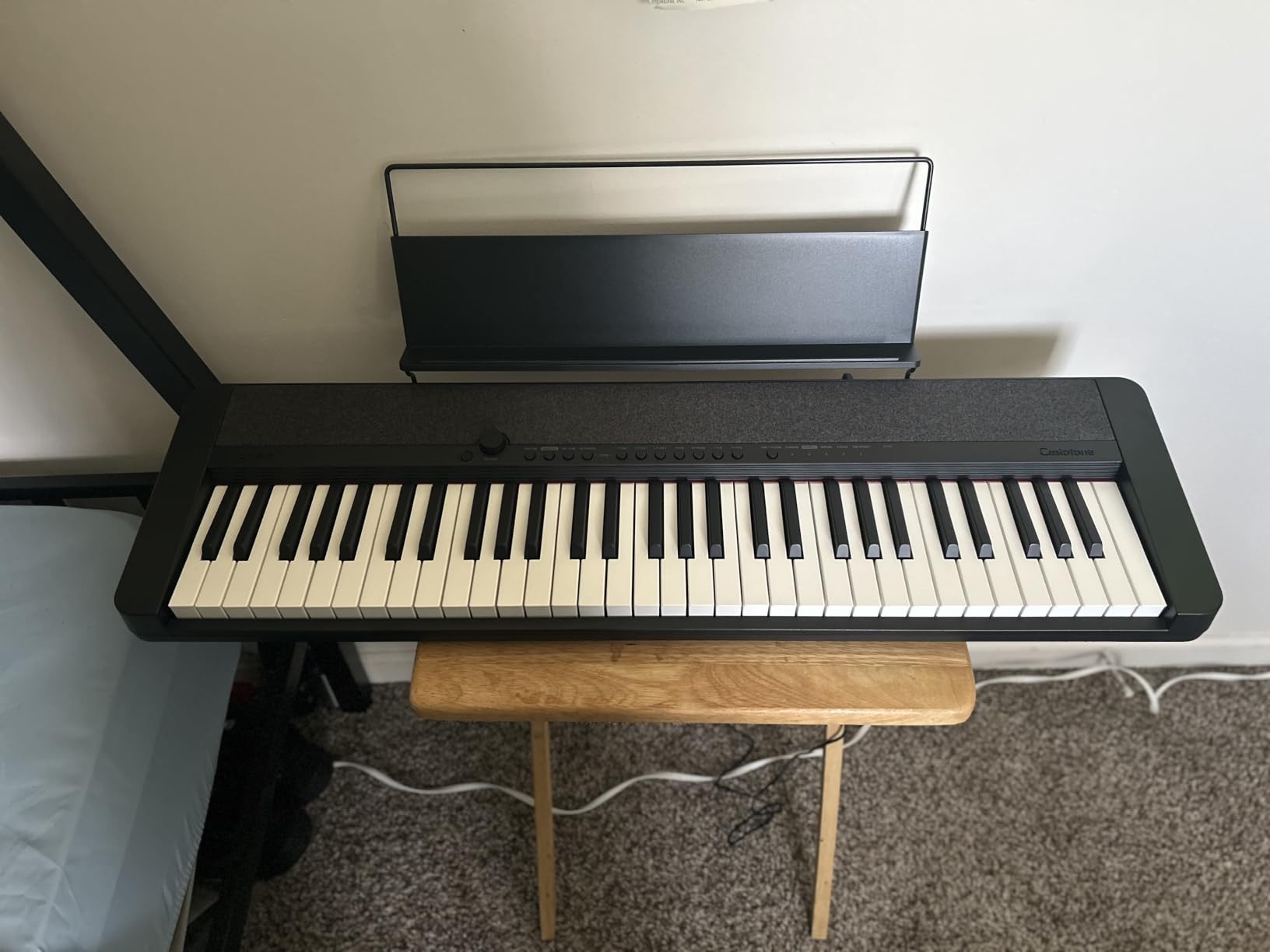 Casiotone CT-S1 - 61-Key Touch-Sensitive Retro Keyboard | Sleek, Portable Design for Beginners to Pros | Stereo Grand Piano + 60 AiX Tones | USB-MIDI Connectivity | Black customer photo 1