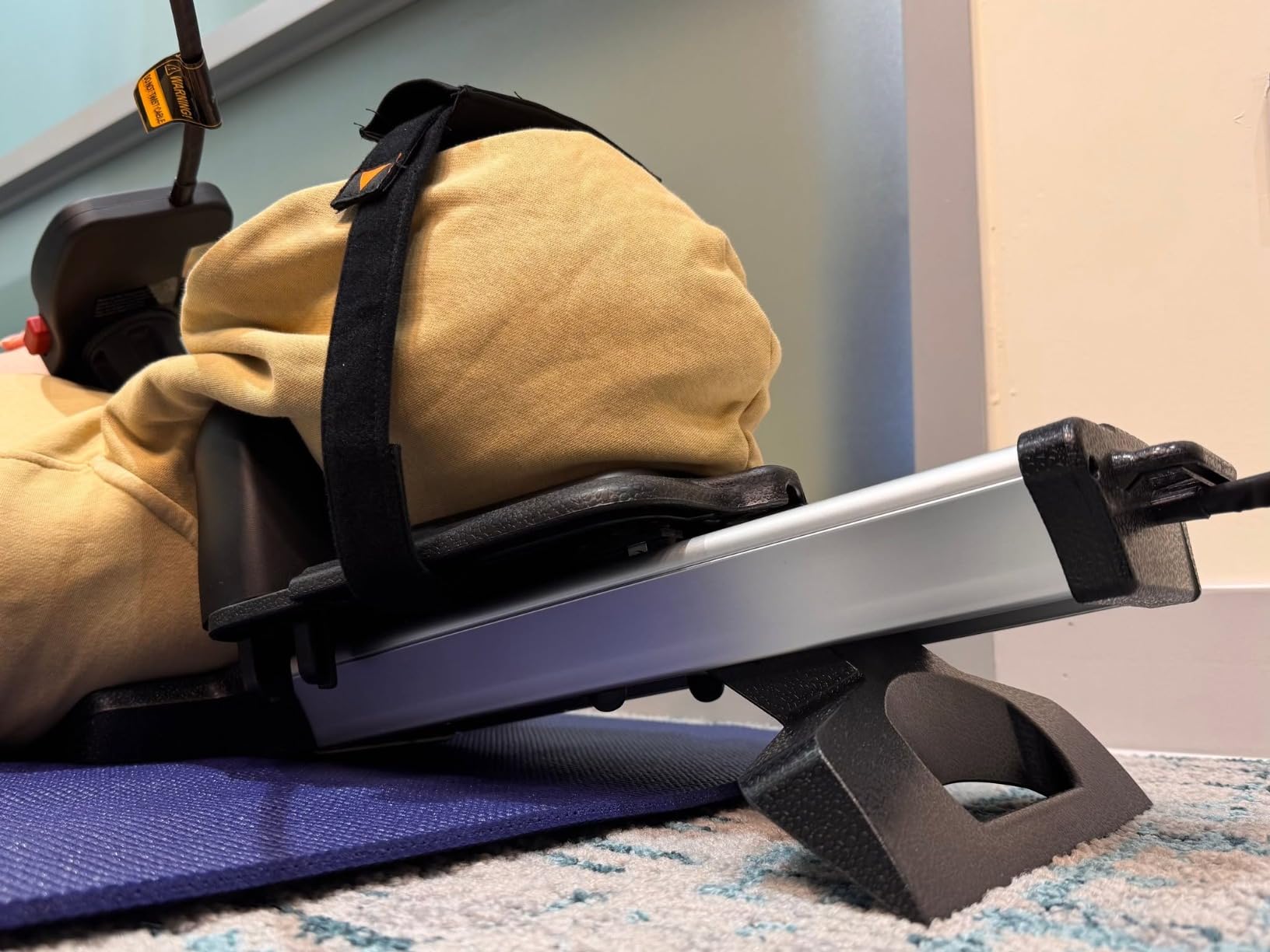 iSTIM WeTrac Cervical Neck Traction Device, Relaxer and Stretcher, Pain Relief for Spinal Decompression, Relieving Pinched Nerves, and Cervical Pain, Home Use, with Travel Bag customer photo 2