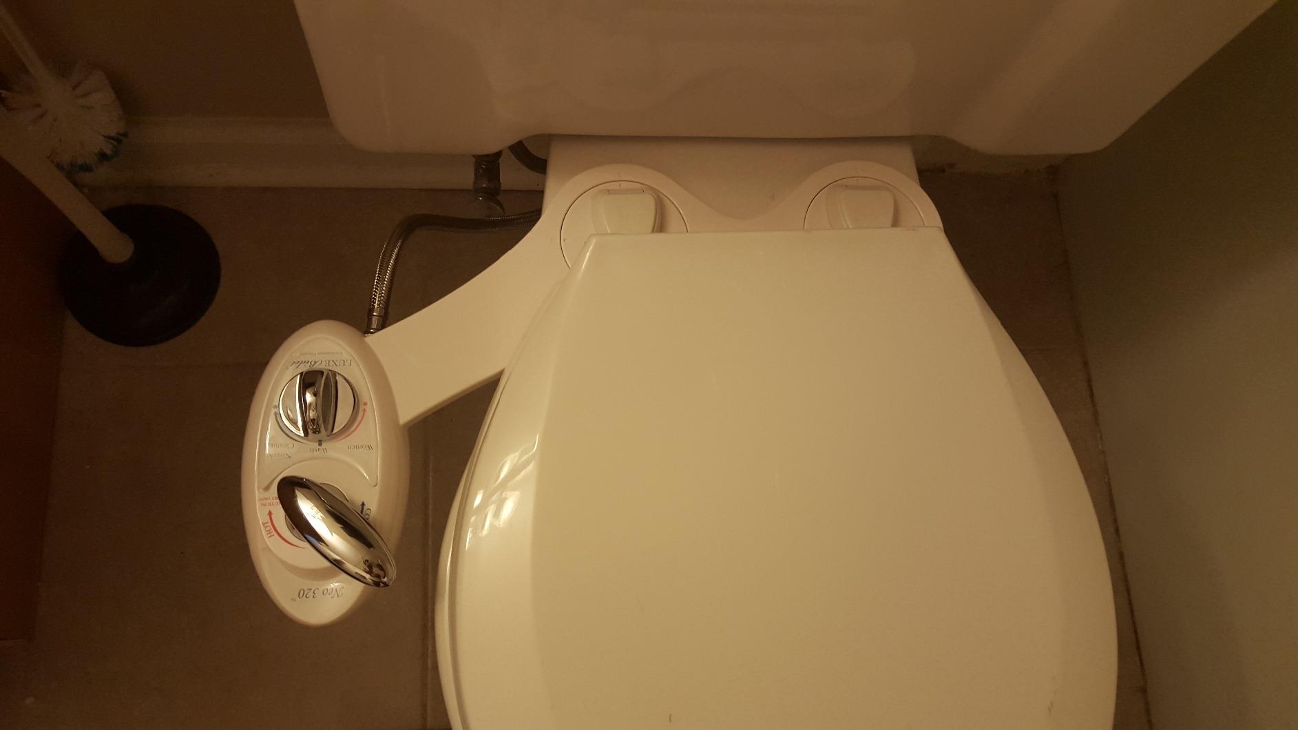 LUXE Bidet NEO 320 - Warm Water Bidet Attachment for Toilet Seat, Rose Gold | Non-Electric, Warm Water, Dual Nozzle, Self-Cleaning, Adjustable Water Pressure, Rear & Feminine Wash customer photo 2