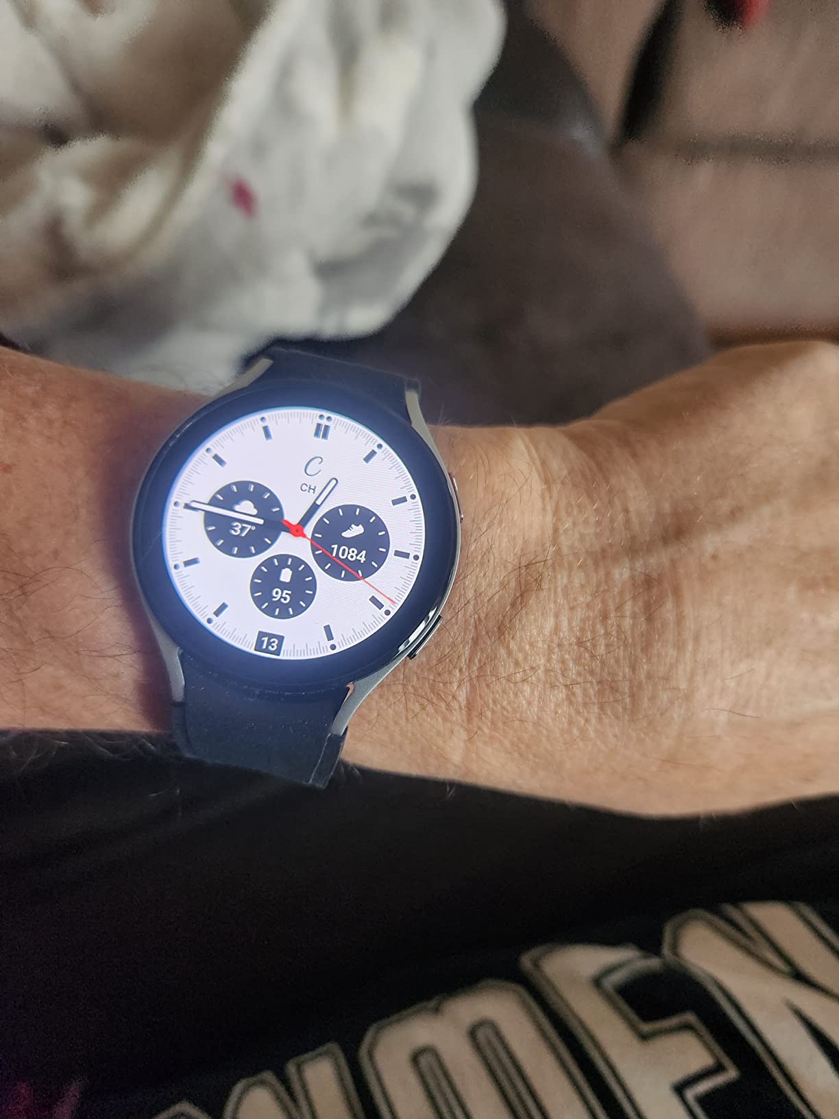 Samsung Galaxy Watch 4 Bluetooth & GPS Smartwatch, 44mm - Silver customer photo 1
