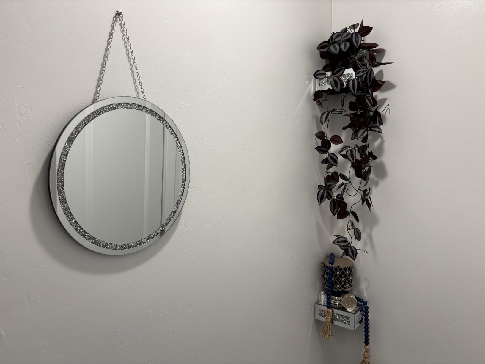 Crystal Crush Diamond Sparkly Round Silver Mirror for Wall Decoration 20x20x1 inch Wall Hang Frameless Bling Stylish Gorgeous Glam Mirror Vanity Home Decor. customer photo 1