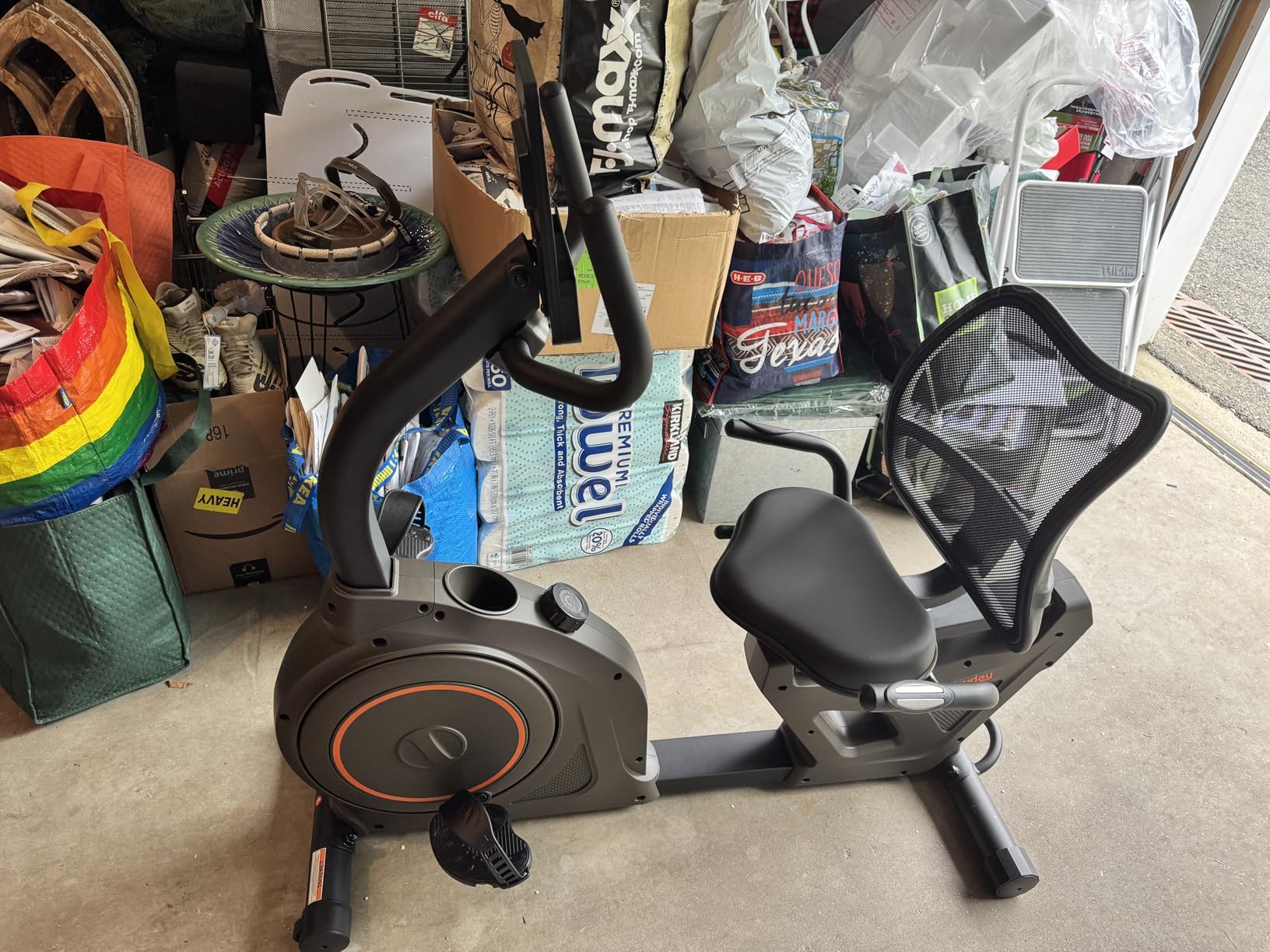 Niceday Recumbent Exercise Bike, Recumbent Bike for Home, Recumbent Stationary Bike 400LBS Weight Capacity, Magnetic Recumbent Bike with Smart APP, LCD Monitor, Heart Rate Handle customer photo 2