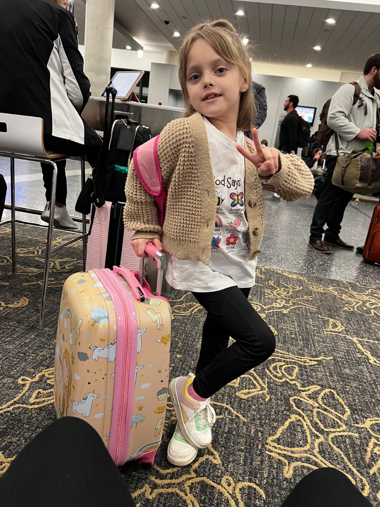 Kids Luggage, 12