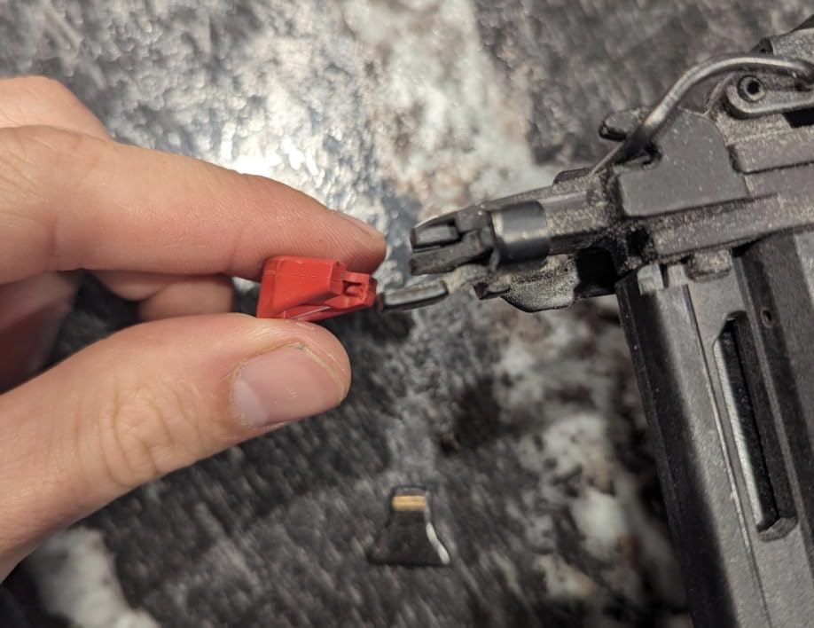 Milwaukee M18 FUEL 15 Gauge Finish Nailer customer photo 1