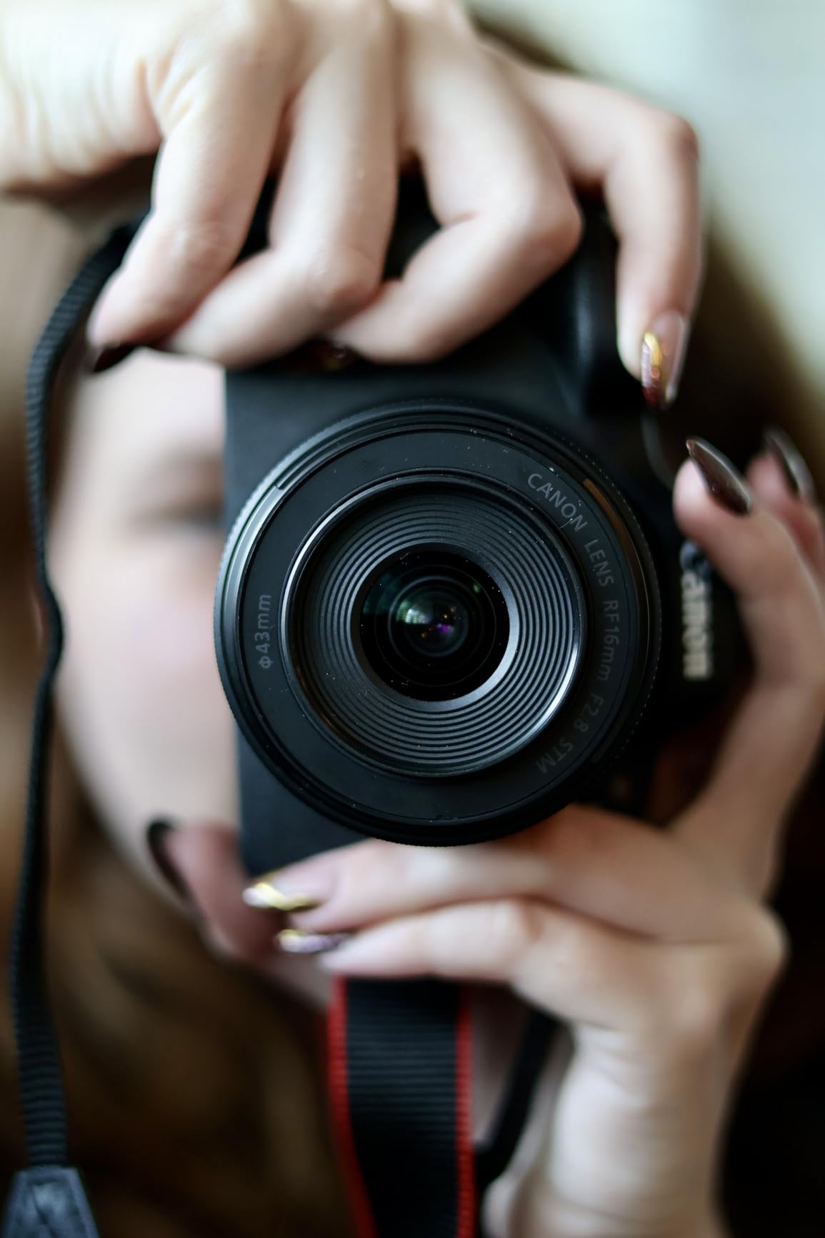 EOS R10 (Body Only), Mirrorless Vlogging Camera, 24.2 MP, 4K Video, DIGIC X Image Processor, High-Speed Shooting, Subject Tracking, Compact, Lightweight customer photo 2