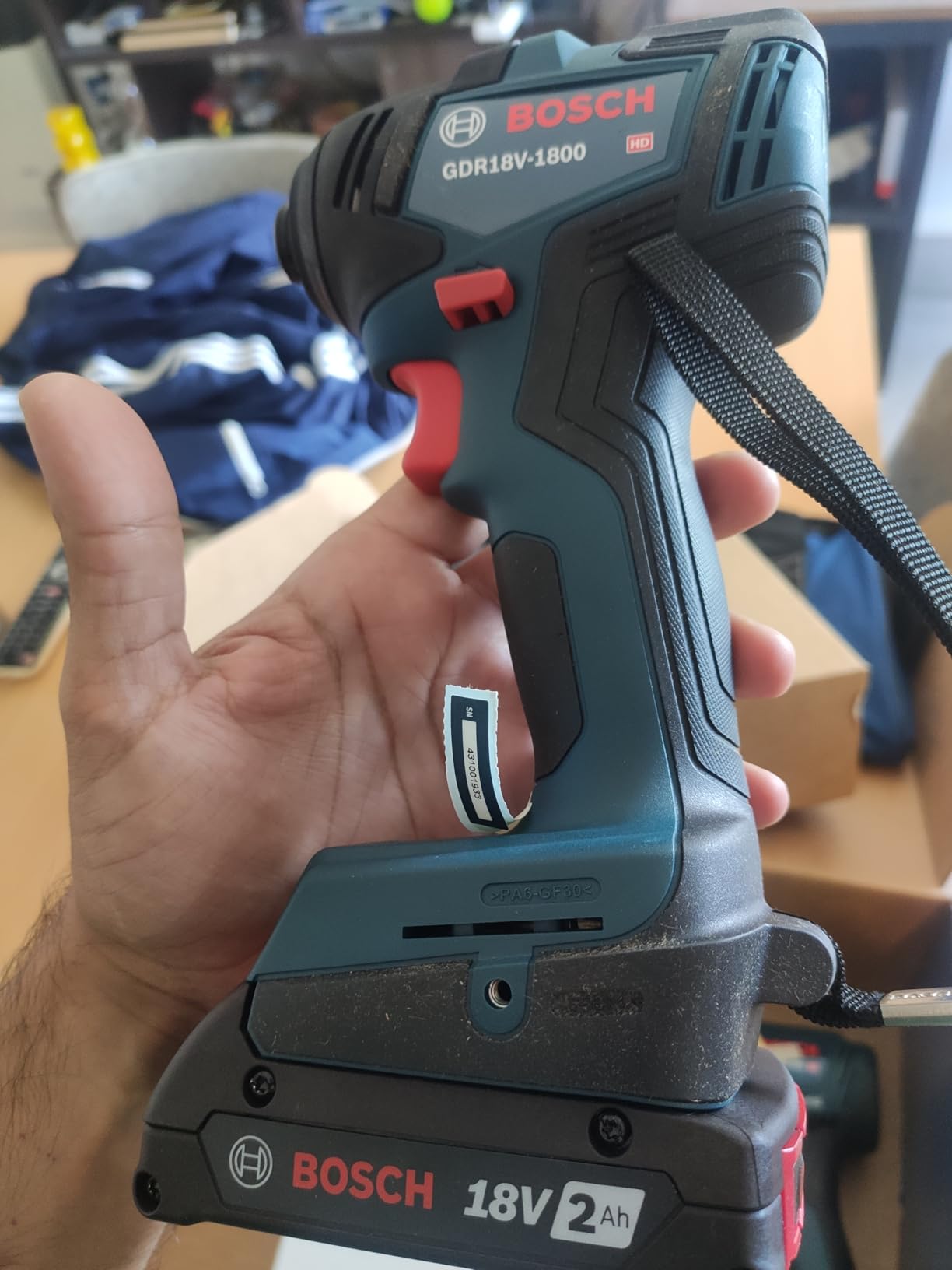 BOSCH GXL18V-27B22 Power Tool Combo Kit, Drill Driver and Impact Driver customer photo 2