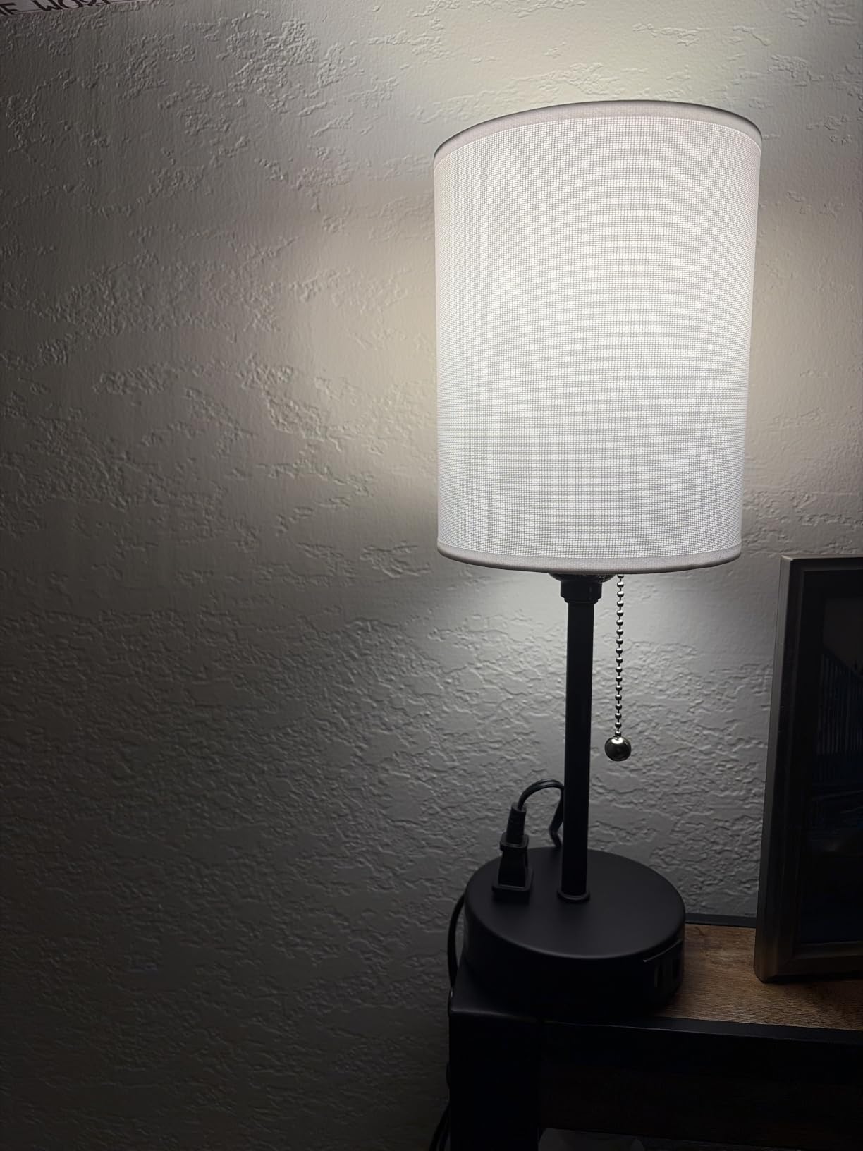Small Bedside Table lamp for Bedroom - 3 Color Temperatures Bedside Lamps with USB C and A Ports, Pull Chain Table Lamps with AC Outlet, White Nightstand Lamps with Black Metal Base for Kids Reading customer photo 2