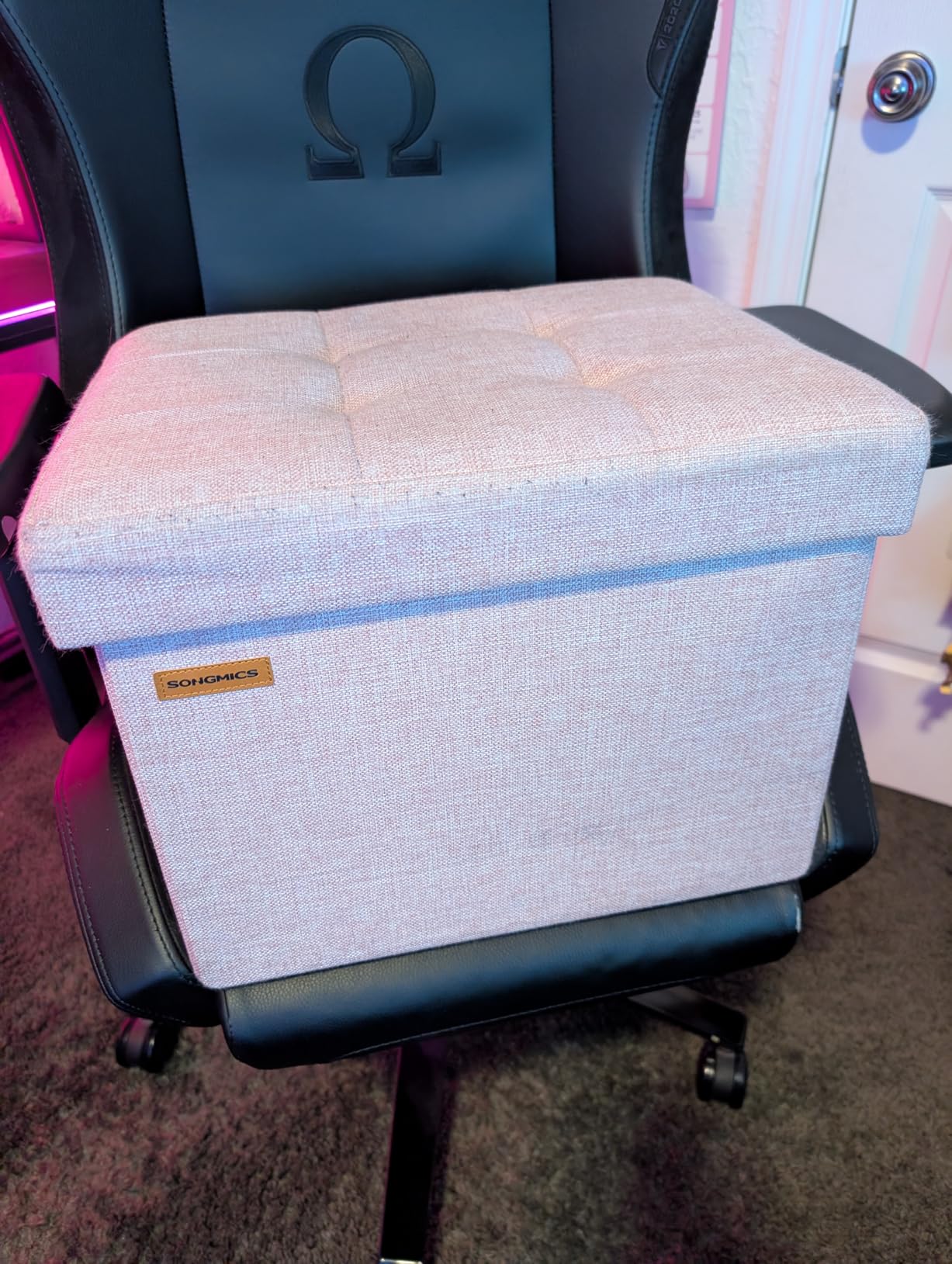 SONGMICS Mazie Collection - Small Folding Storage Ottoman, Foot Rest Stool, 12.2 x 16.1 x 12.2 Inches, 286 lb Load Capacity, for Living Room, Bedroom, Home Office, Dorm, Dark Gray customer photo 1