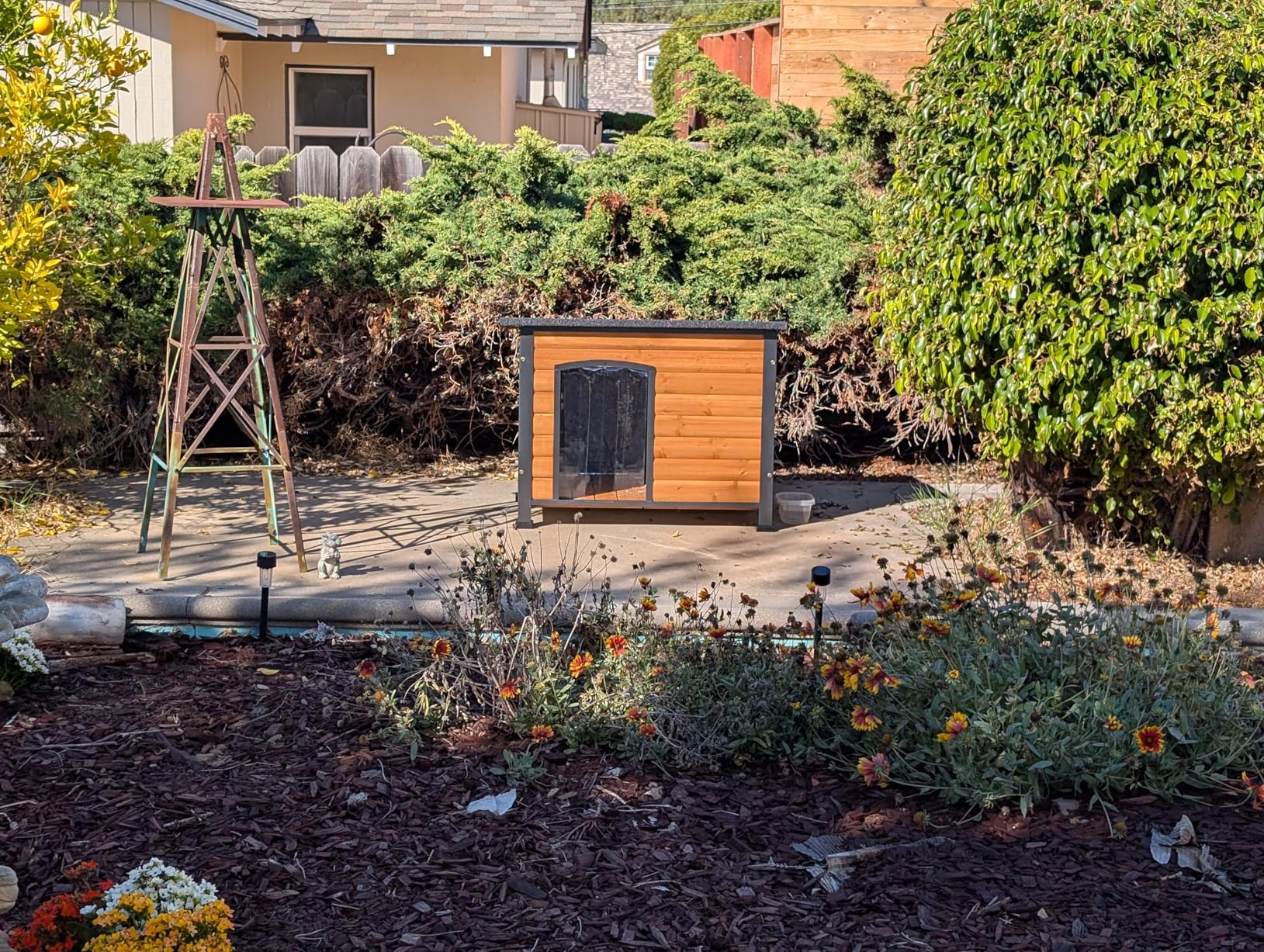 Aivituvin Dog House Outdoor & Indoor Wooden Dog Kennel for Winter with Raised Feet Weatherproof for Small & Medium & Large Dogs, Unique All-Around Iron Frame (AIR74) customer photo 2