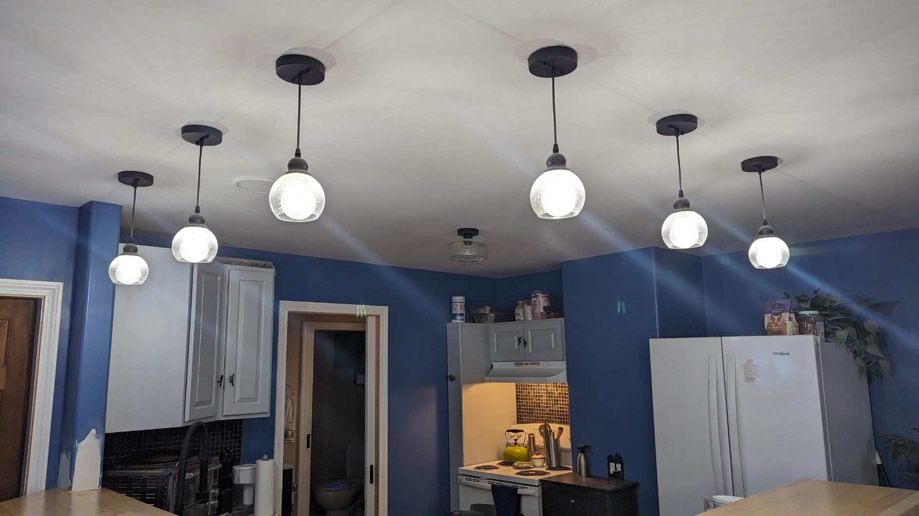 3-Light Pendant Light, Globe Cluster Hanging Light with Clear Glass Shade, Matte Black Pendant Lighting Adjustable Hanging Height Industrial Ceiling Light for Kitchen Island Bedroom(E26 Base,No Bulb) customer photo 1