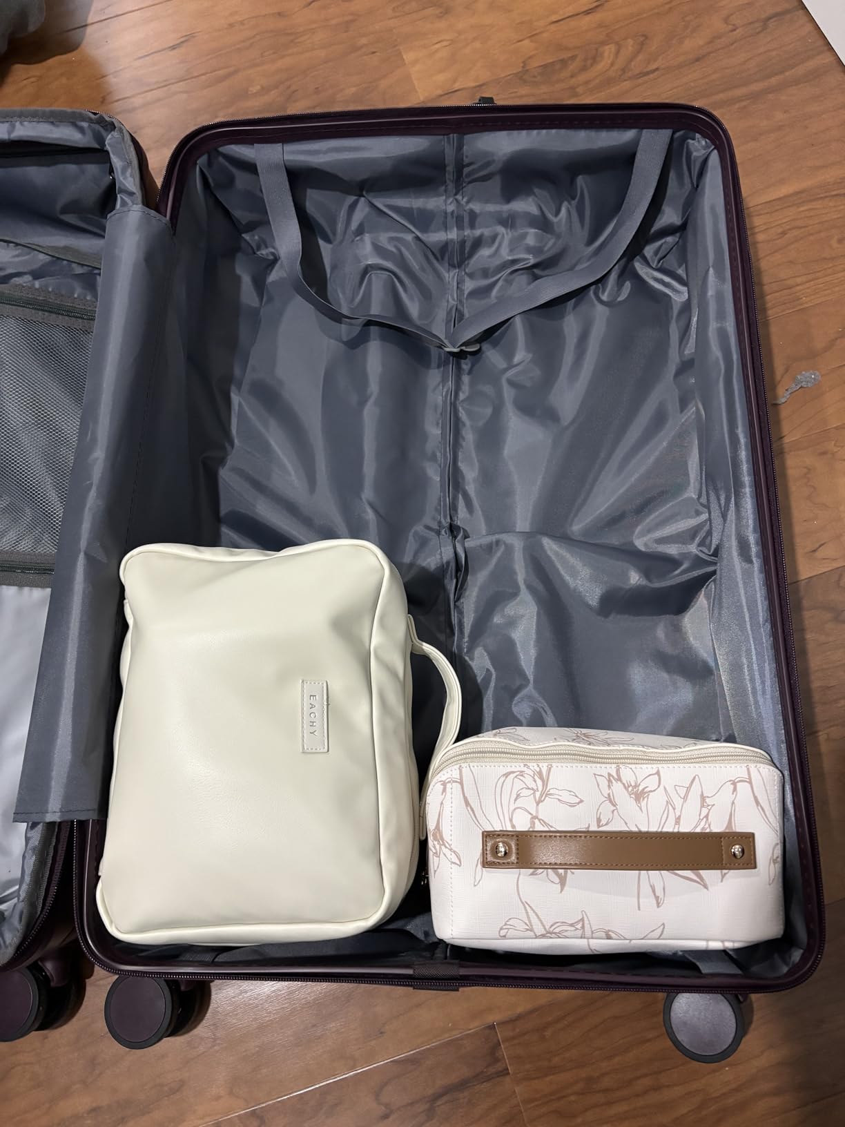 EACHY Toiletry Bag with Hanging Hook, Travel Makeup Bag PU Leather Cosmetic Bags for Women Make Up Organizer with 4 Compartments Waterproof Full-Size Portable Travel Essentials (Beige) customer photo 1