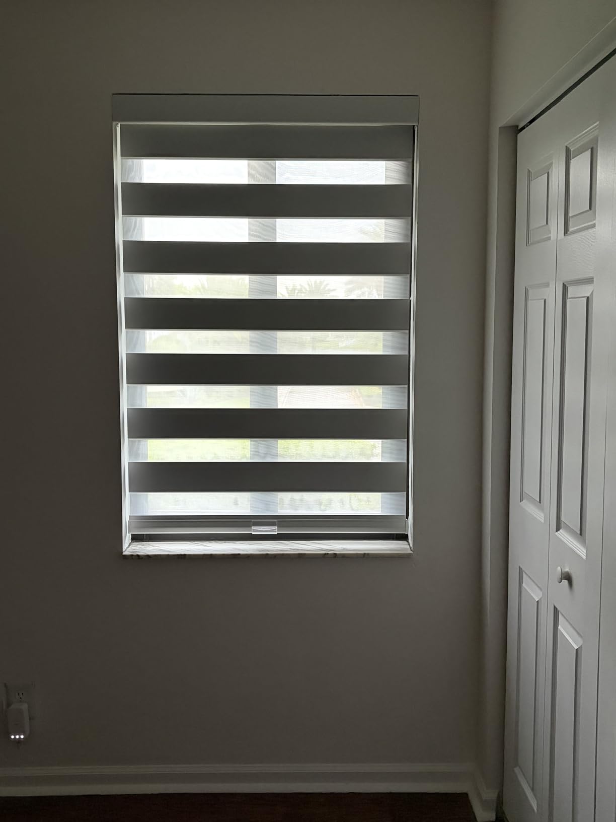 Persilux Blackout Cordless Zebra Blinds for Windows (35