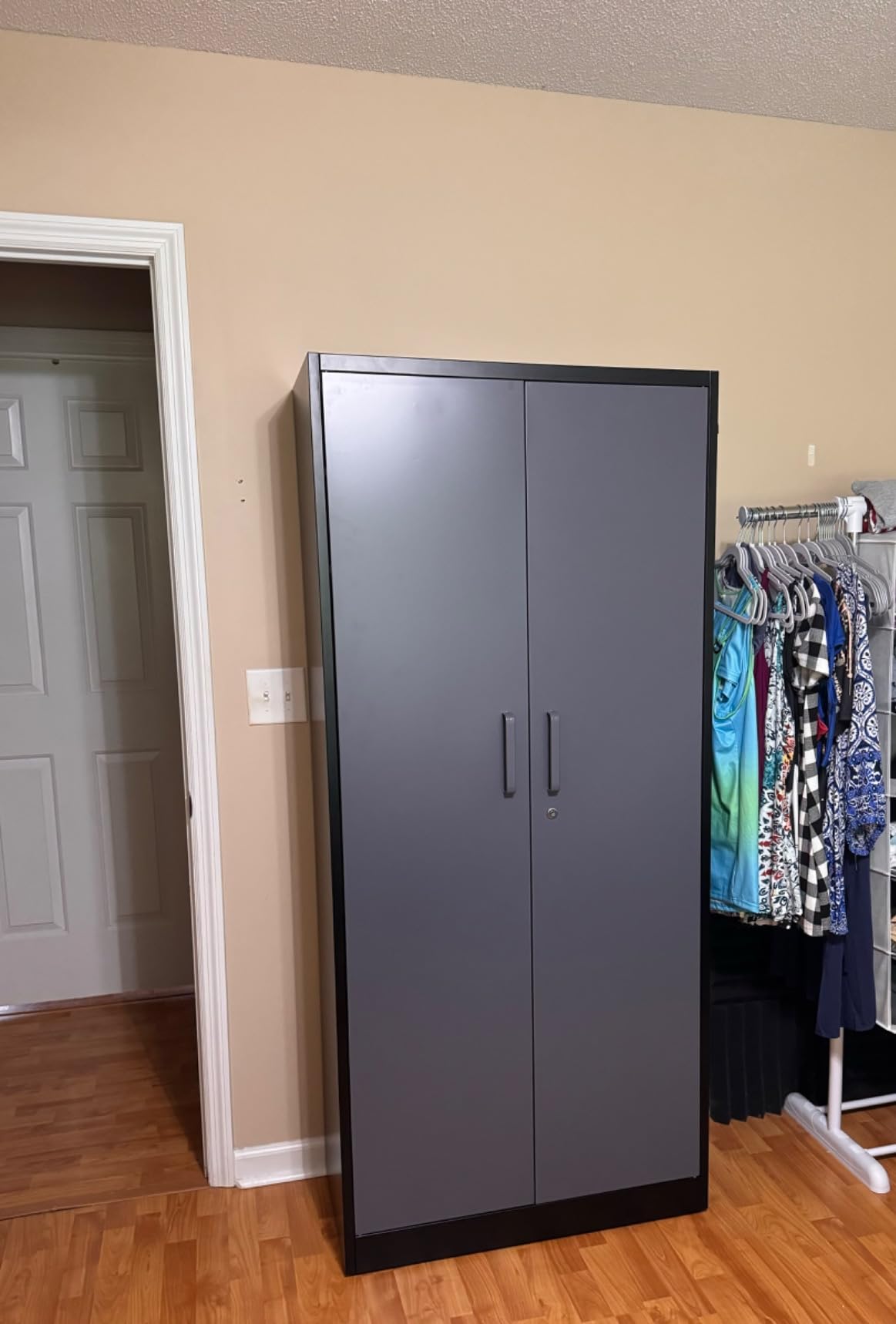 SISESOL Wide & Deep Metal Storage Cabinet with 2 Doors and 5 Adjustable Shelves, 72x36x18 Garage Storage Cabinet, Tall Black Locking Metal Cabinets with Lock, Steel Locked Cabinets for Home,Office,Garage customer photo 2