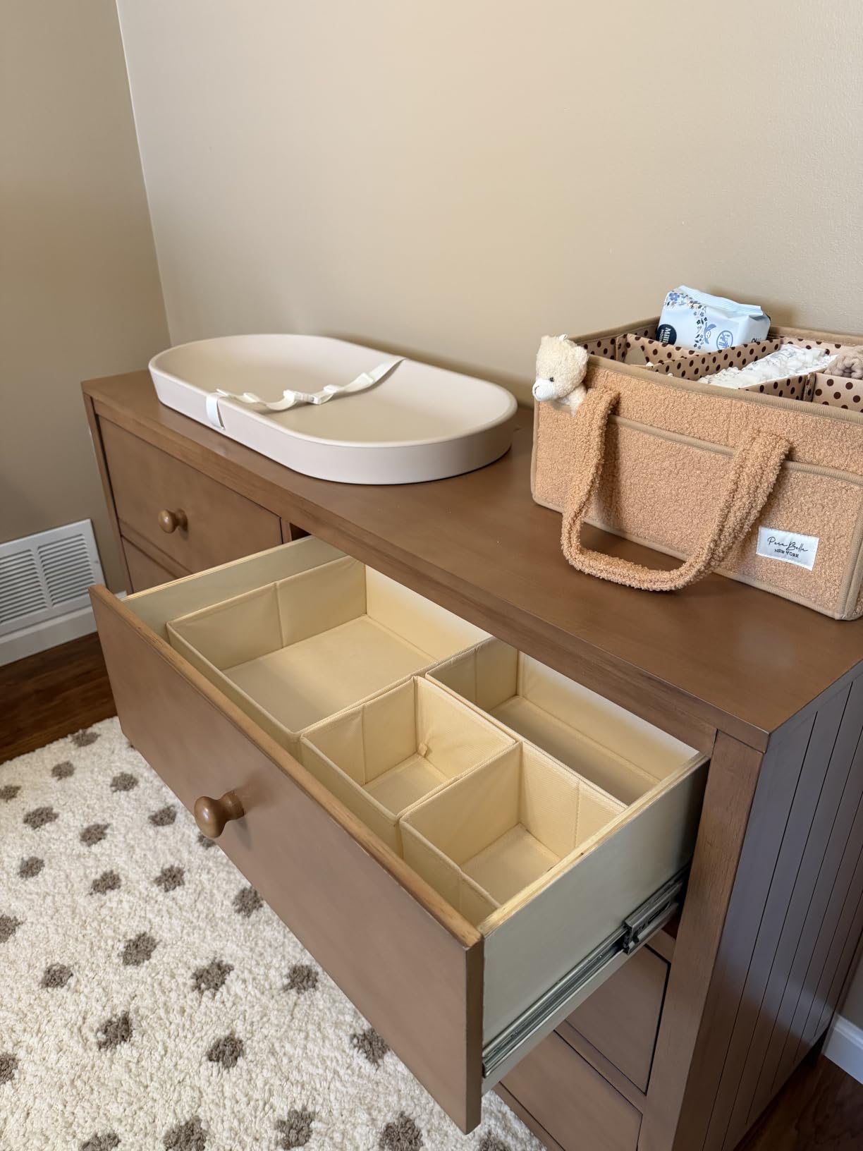 Soho Baby Everlee 6 Drawer Dresser, Honey Wood customer photo 2