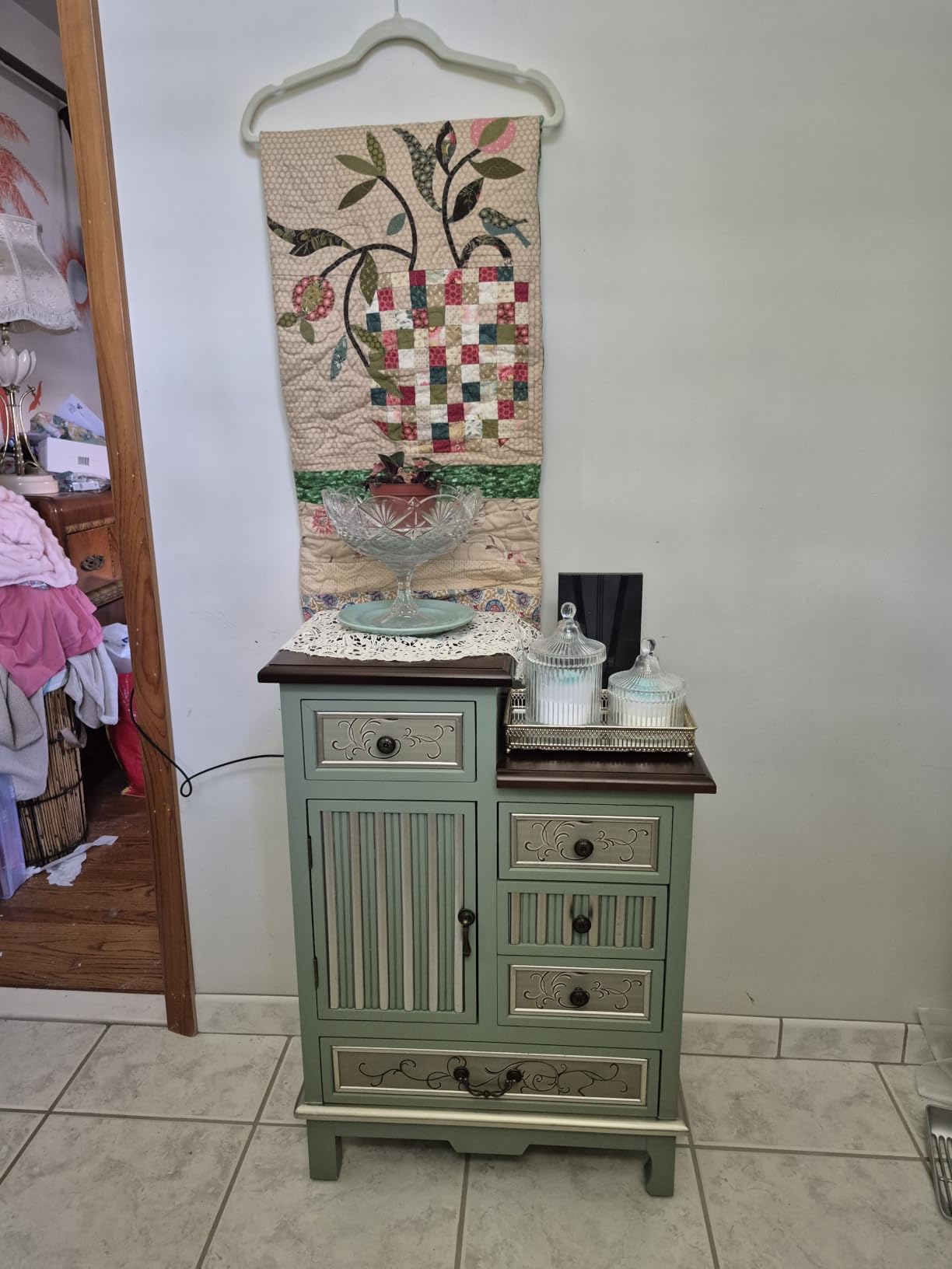 Ahokua Farmhouse Accent Chest with Carved Door and 5-Drawers, Vintage Storage Cabinet Modern Dresser for Living Room, Entryway, Hallway, Multi-Drawer Organizer, Natural and Deep Blue customer photo 2