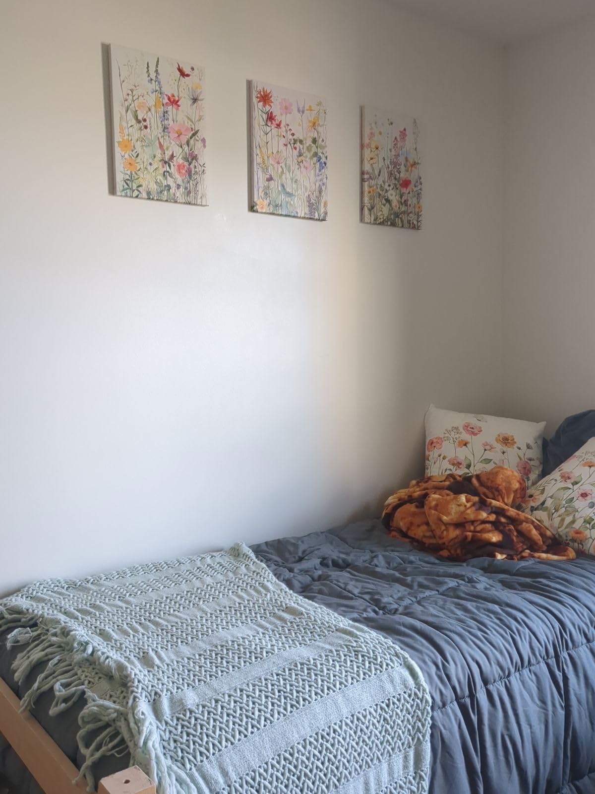 KISSFOX 3 Piece Canvas Wall Art Wildflowers Wall Decor Floral Pictures Botanical Paintings Colorful Prints Watercolor Artwork For Bedroom Bathroom Living Room customer photo 2