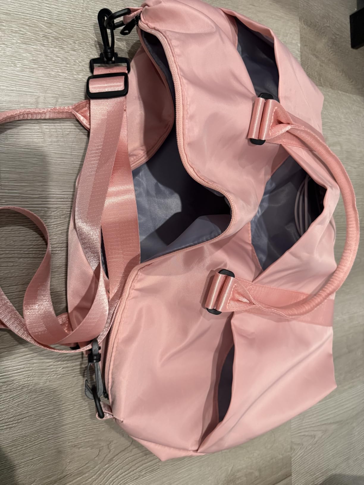 Travel Duffle Bag, Waterproof Weekender Carry On Tote Bags for Women, Sport Gym Bag for Men, Hospital Bag for Labor and Delivery, Overnight Luggage Bag with Trolley Sleeve Coral Pink customer photo 1