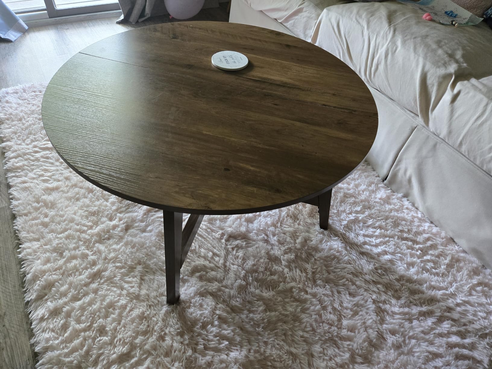 VASAGLE Round Coffee Table, 2-Tier Small Coffee Table with Faux Marble Top and Glass Shelf, Modern Style, for Living Room, 25.6 x 25.6 x 18.1 Inches, Marble White and Pale Gold ULCT072W59 customer photo 2