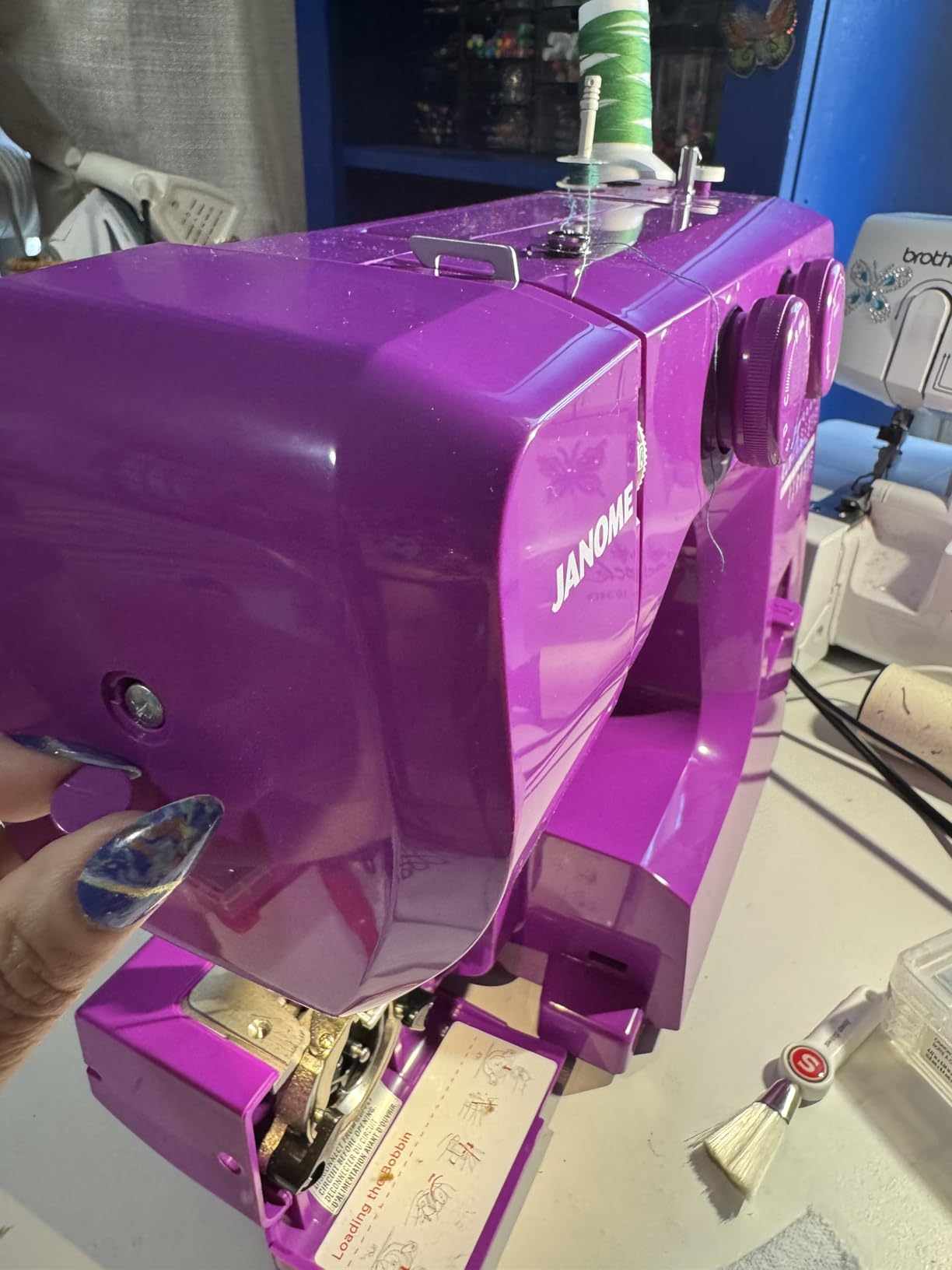 Janome Purple Majesty Easy-to-Use Sewing Machine with Interior Metal Frame, Bobbin Diagram, Tutorial Videos, Made with Beginners in Mind customer photo 1