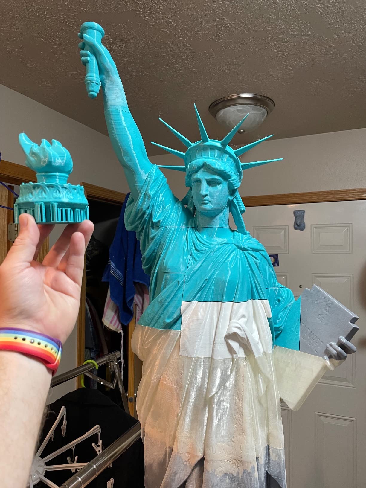 Creality K1C 3D Printer, 600mm/s with AI Camera and Auto Leveling | 600mm/s CoreXY printer with AI camera, auto leveling and carbon fiber filament support. customer photo 1