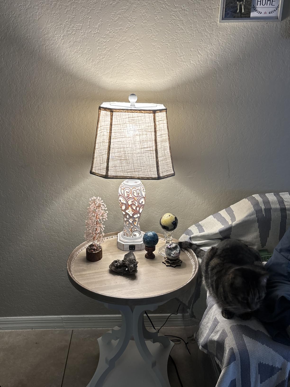 Set of 2 Rustic Table Lamps for Living Room Bedroom, Farmhouse Vintage Nightstand Lamp with 2 USB Ports, Hollow Out Resin Lamp for End Table with Nightlight, Bulbs Included (Wash White) customer photo 1