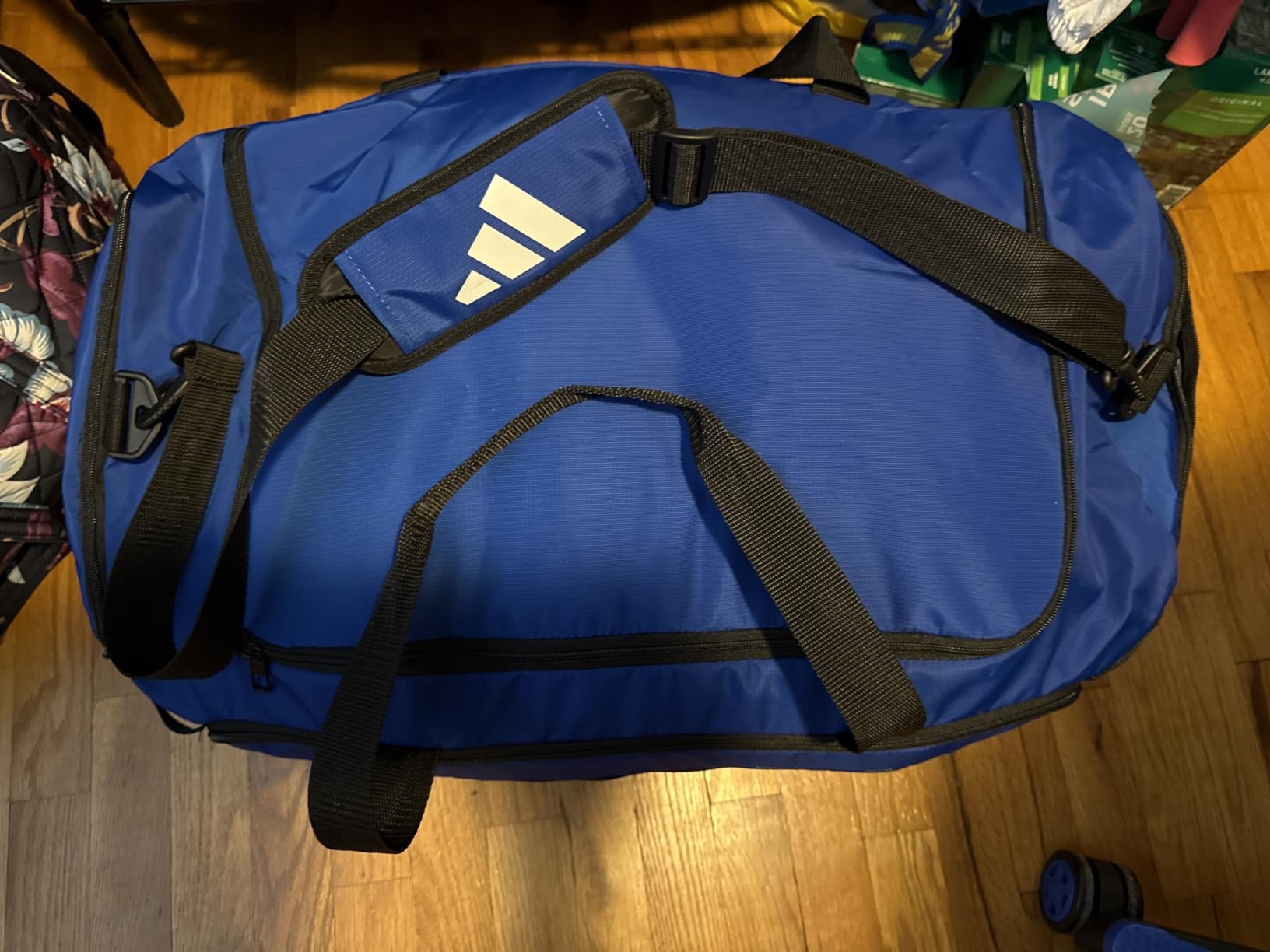 Defender 5 Duffel Bag for Sports, Gym and Travel, Black, OSFA customer photo 2