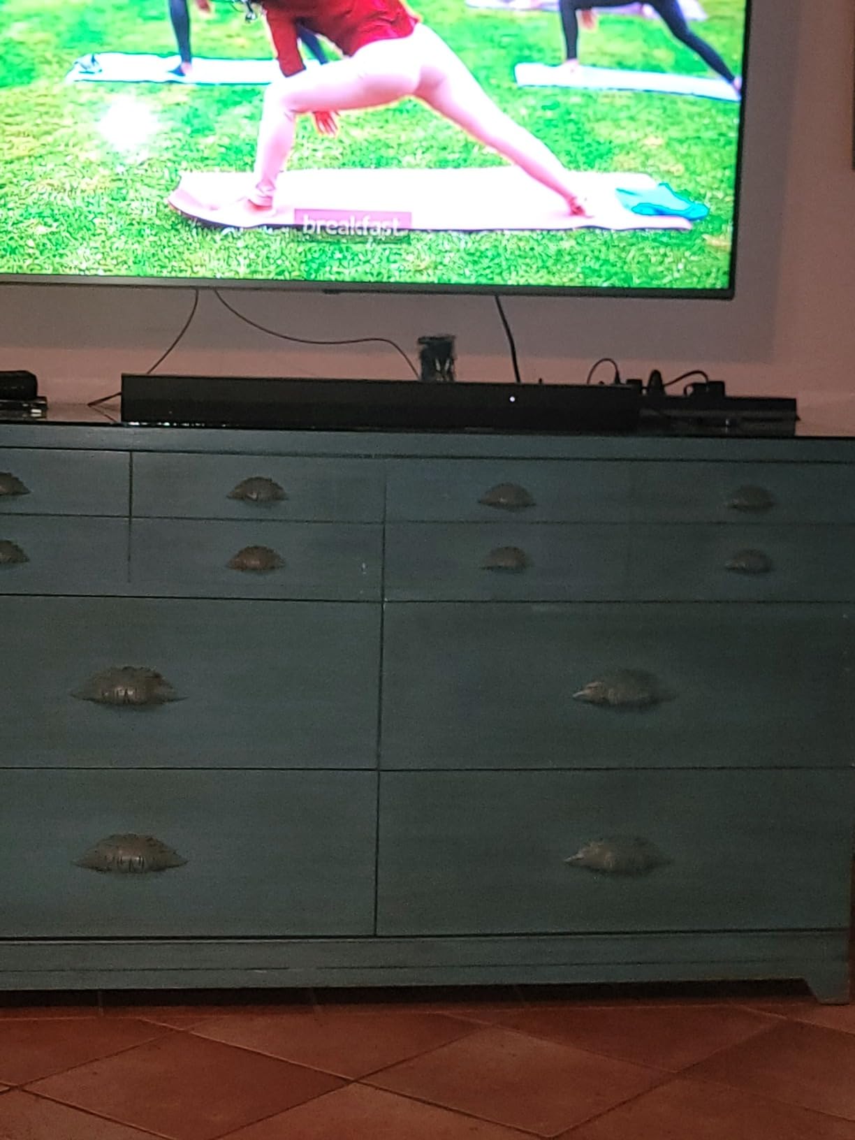 LG S40TR 4.1 ch. Home Theater Soundbar with Rear Surround Speakers and Wireless Subwoofer, Wow Interface, Dolby Audio, AI Sound Pro, Amazon Exclusive - Black customer photo 2