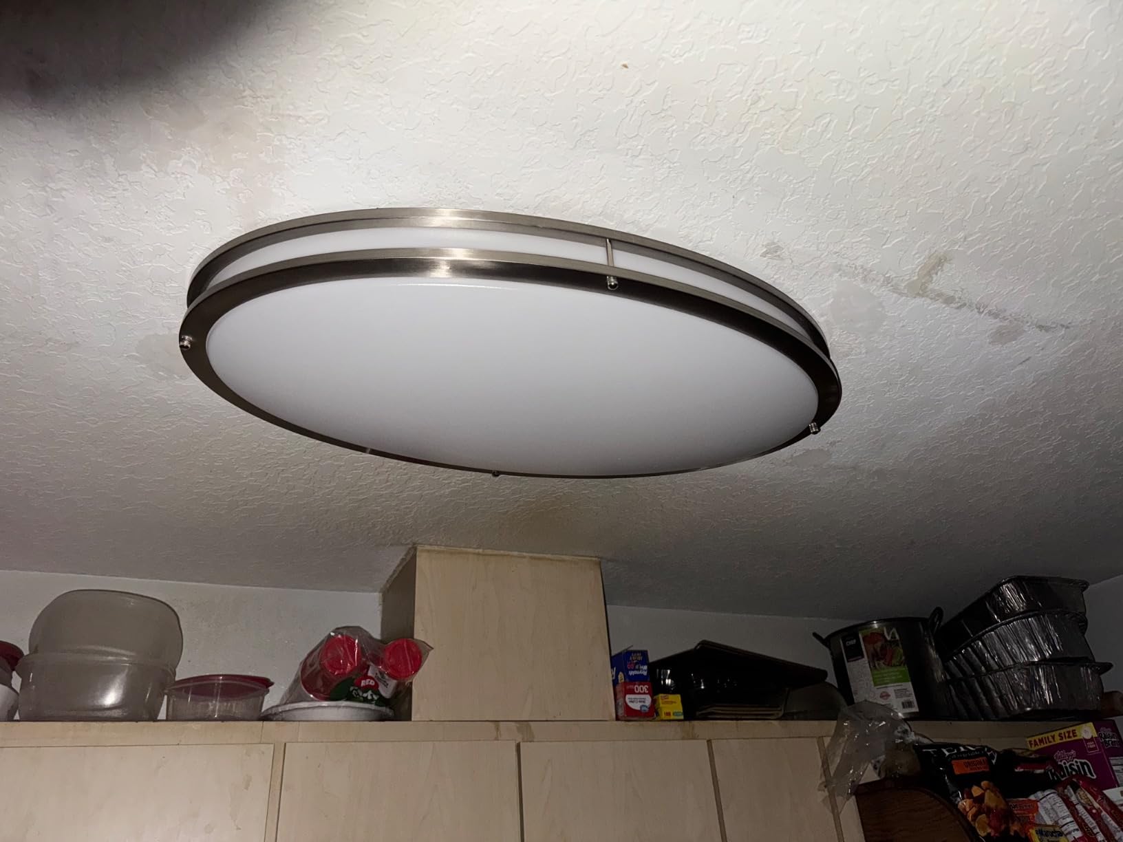 32In Oval LED Flush Mount Light for Kitchen/Living Room, 50W Large LED Ceiling Light Fixture, 3500K/4000K/5000K Adjustable, Dimmable for Dining Room/Bedroom customer photo 1