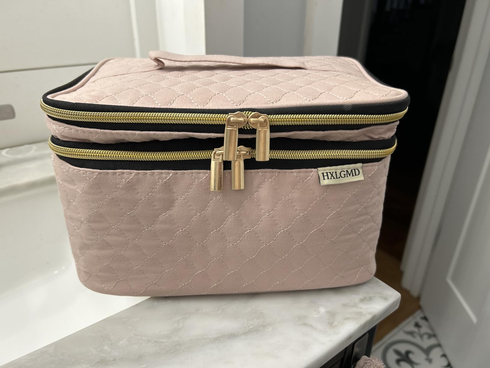 HXLGMD Large Makeup Bag with Mirror Double Layer Travel Make Up Organizer Case, Large Capacity Cosmetic with Brush Slot Divider, Travel Toiletry Bag for Women (Pink) customer photo 1