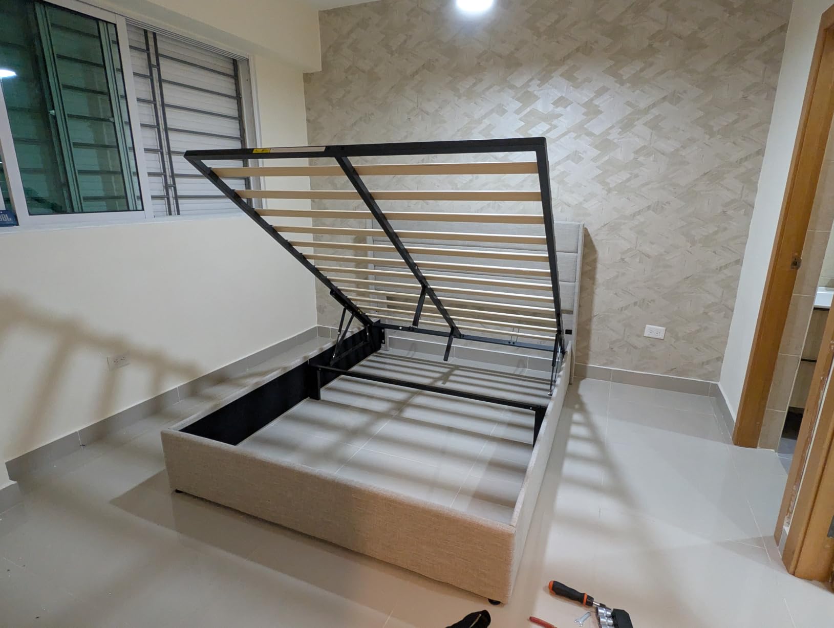 Allewie Queen Size Lift Up Hydraulic Storage Bed Frame Black | Modern Wingback Headboard, Hydraulic Support Storage, No Box Spring Needed customer photo 1