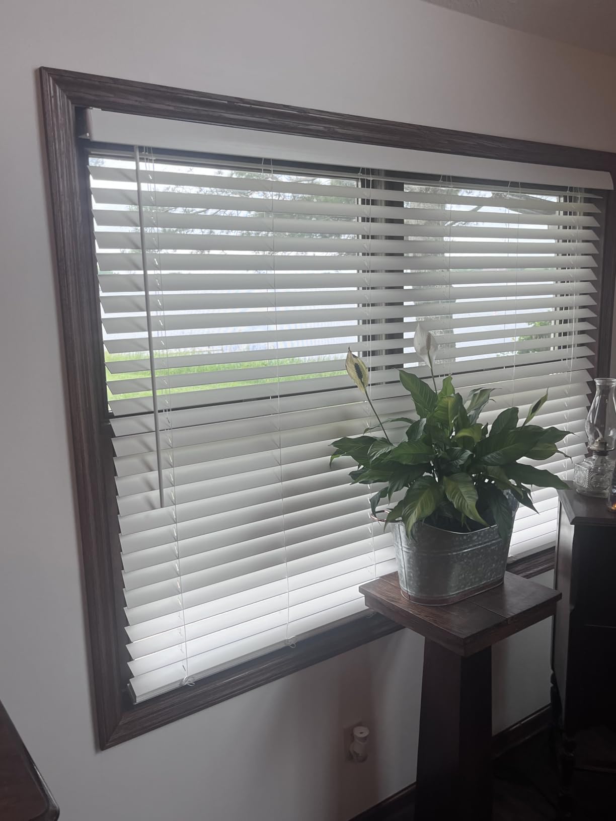 DEZ FURNISHINGS Cordless 2