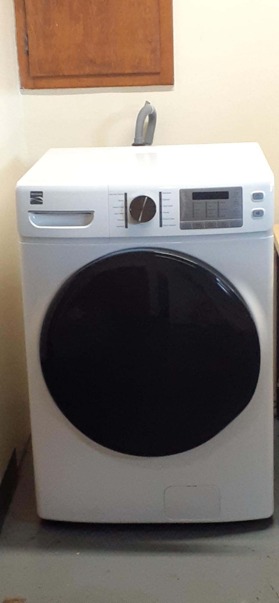 Kenmore 4.5 cu. ft. Front Load Washer with Stain Removing Steam Treatment - Reduce Laundry Time with Accela Wash - LED - ENERGY STAR Certified - White customer photo 2
