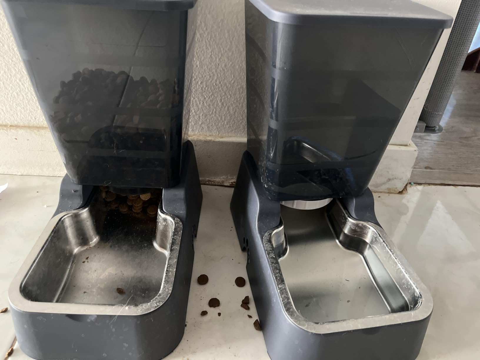 Meikuler Pets Auto Feeder 5.2L, Food Feeder and Water Dispenser Set for Medium & Large Dogs Cats and Pets Animals (Navy) customer photo 1