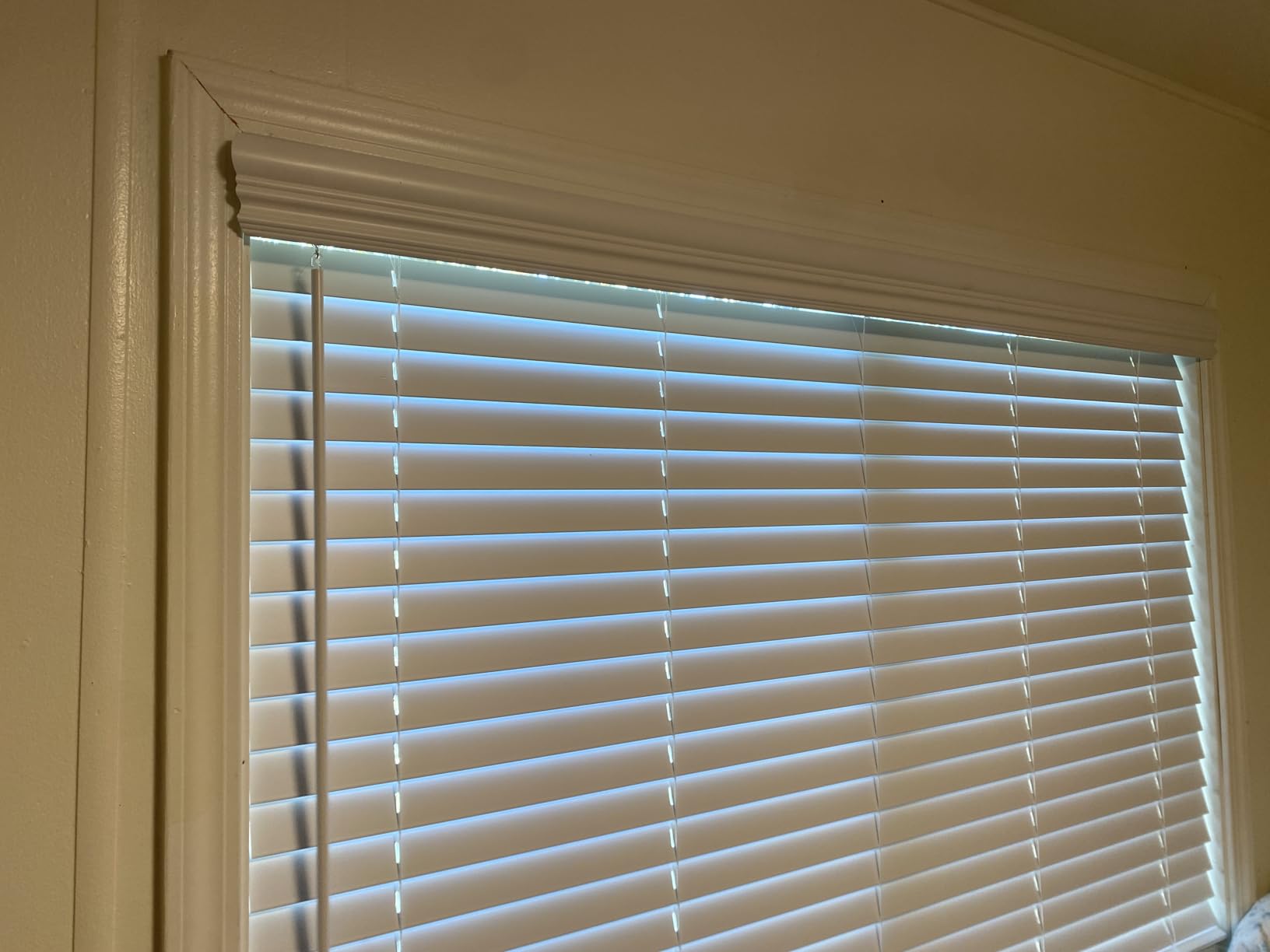 Blinds House Solution, Customizable Faux Wood Horizontal Cordless Window Blinds - 2 Inch Slats - White, Outside or Inside Mount, Cordless Faux Wood Blinds-Custom Window Blinds customer photo 1