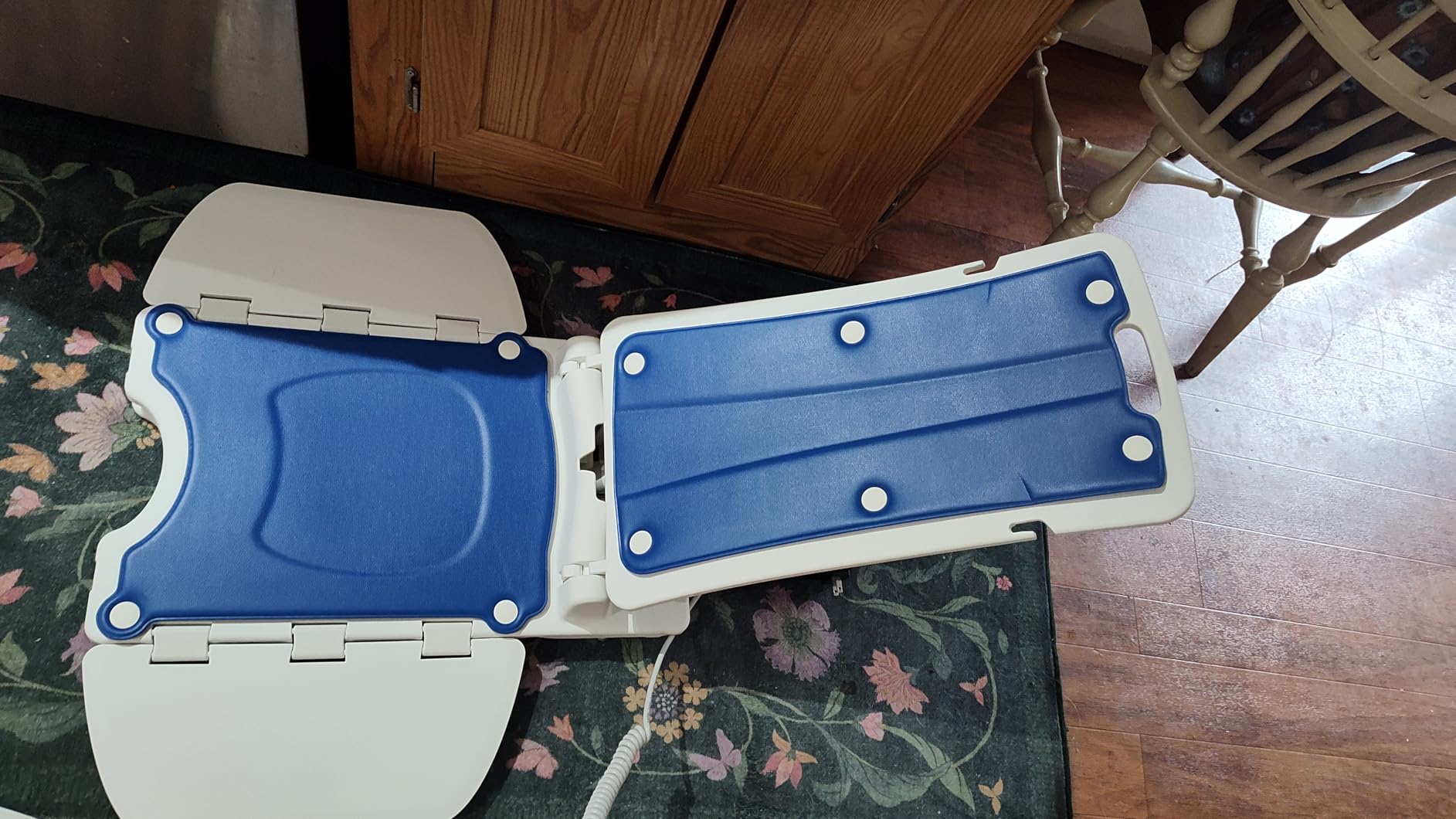 PPOLB Electric Chair Lift - Floor Lift for Elderly Falls, Support Up to 308 LB, IPX8 Waterproof Bath Lift, Foldable & Wireless Rechargeable Design, Quick-Rise Assist for Disabled customer photo 2