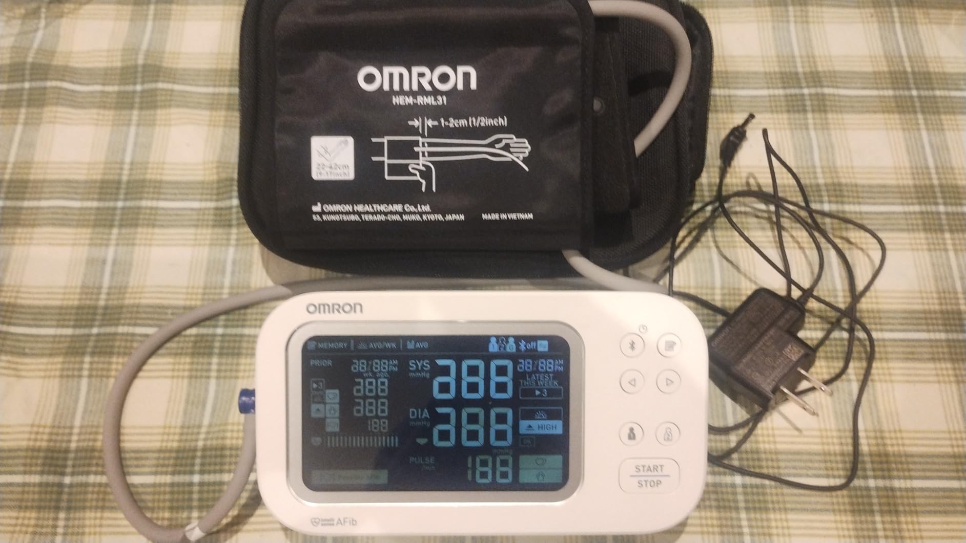 OMRON Platinum Blood Pressure Monitor & Upper Arm Blood Pressure Cuff | For Home Use - #1 Doctor & Pharmacist Recommended Brand - Clinically Validated - AFib Detection - Connect App customer photo 2