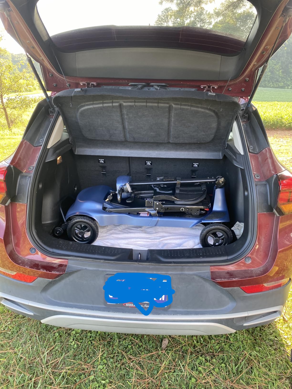 Mobility Scooters for Adults & Seniors - Ultra Lightweight 27.5 lbs Carbon Fiber Folding Electric Scooter - Airlines Approved All-Terrain Portable Scooter with Basket and Charger Included-Blue customer photo 2